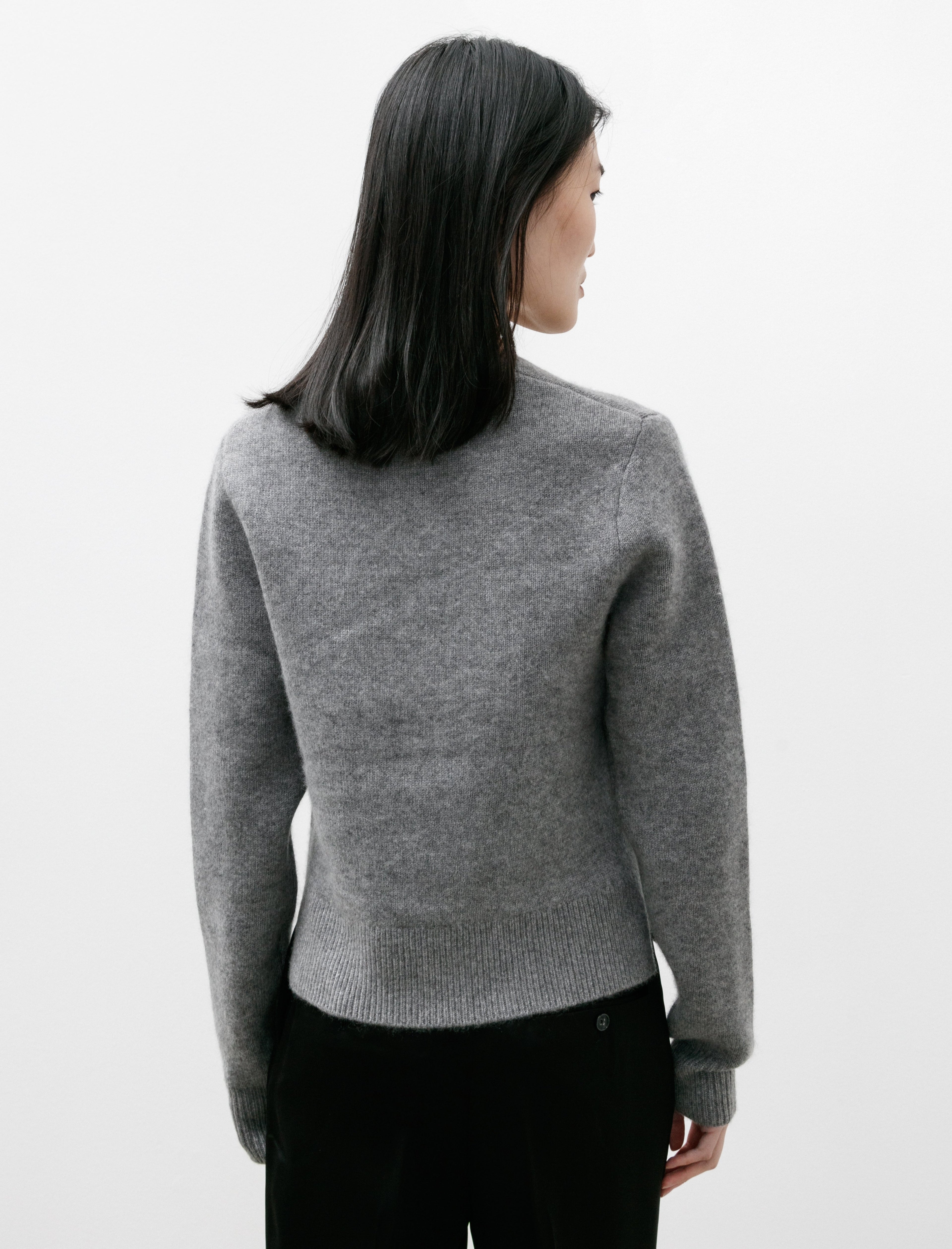 Totême Cropped Crewneck Knit Sweater