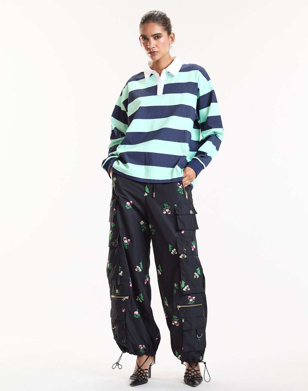 Cynthia Rowley Bouquet Printed Cargo Pants - Black Floral
