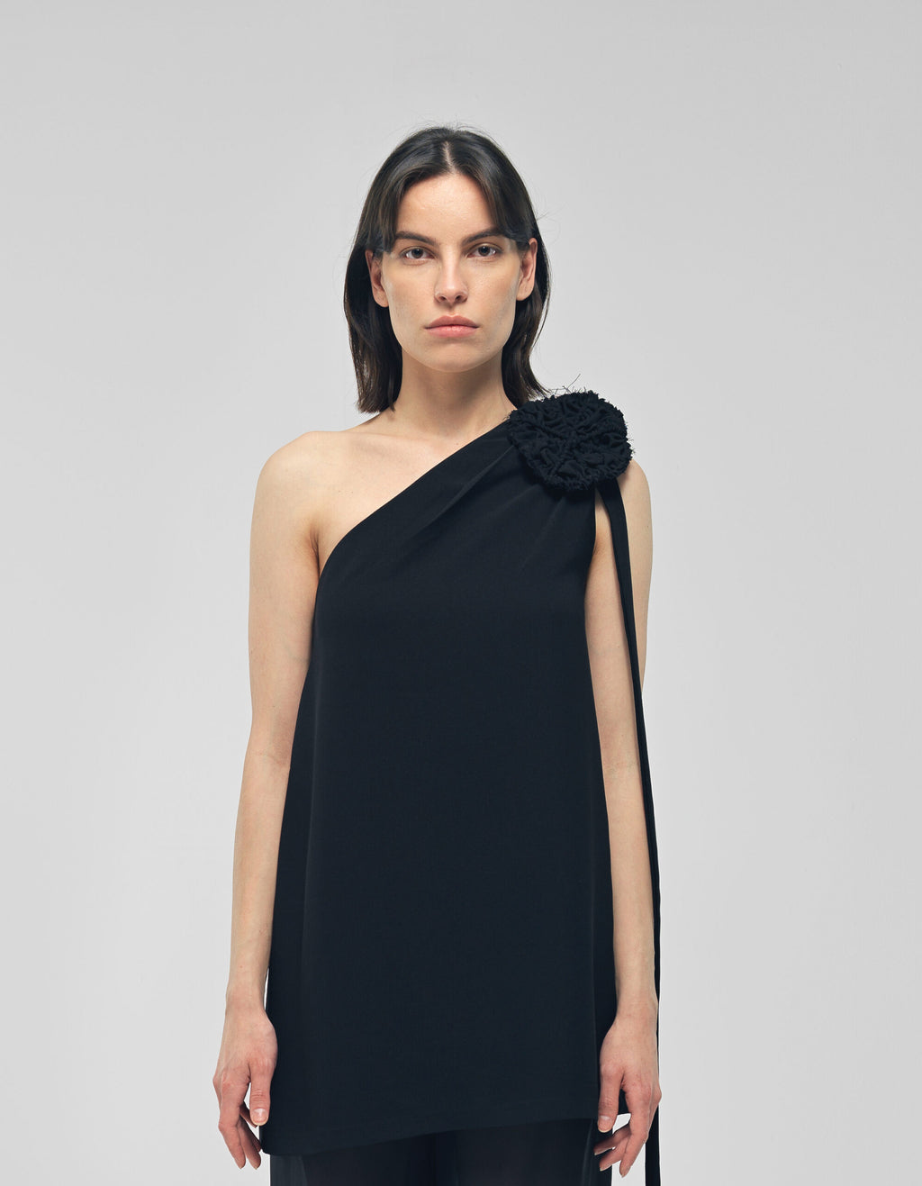 Maet Derfla Crepe Blouse - Black