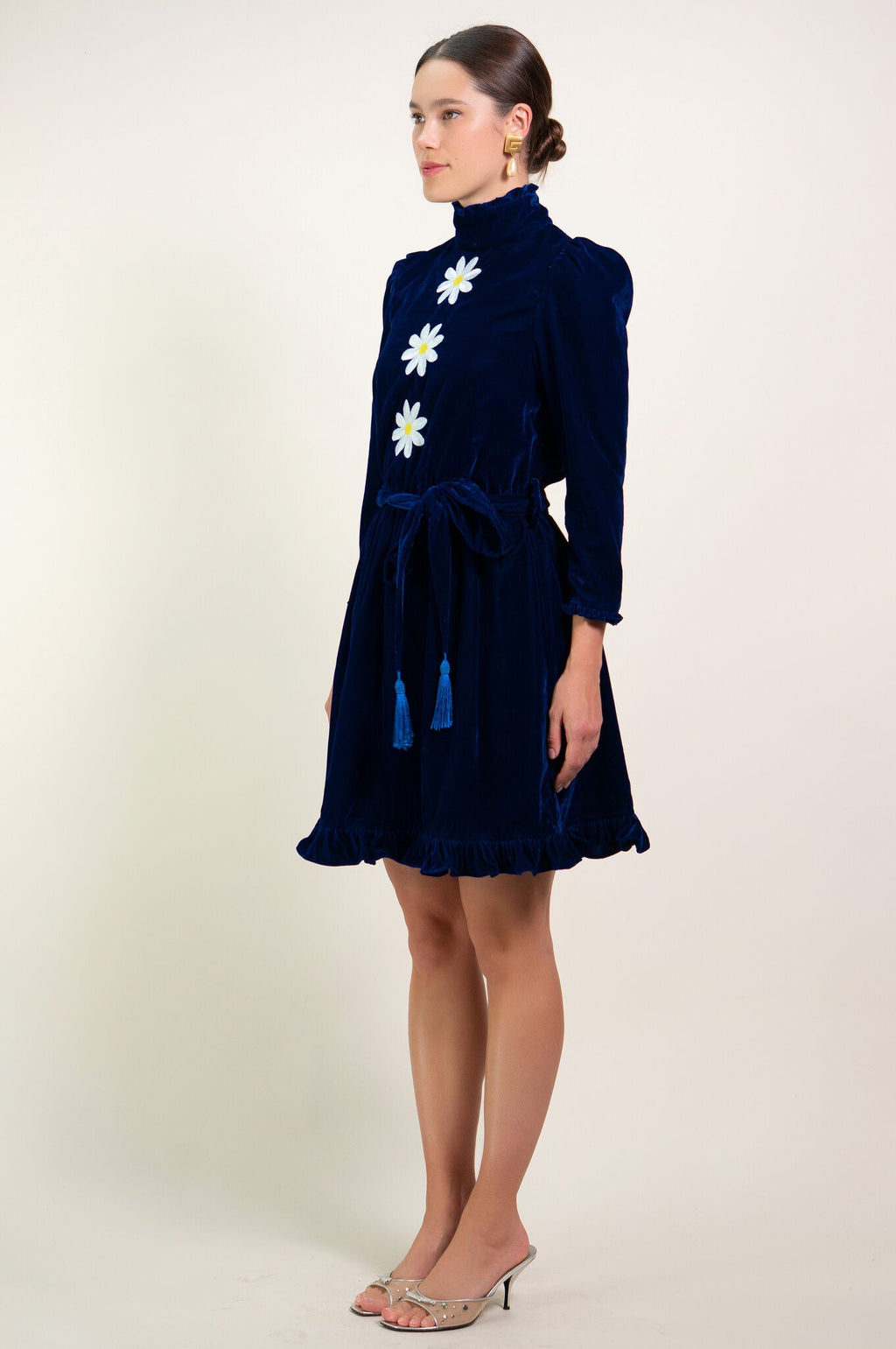 Kristinit Daisy Velvet Dress