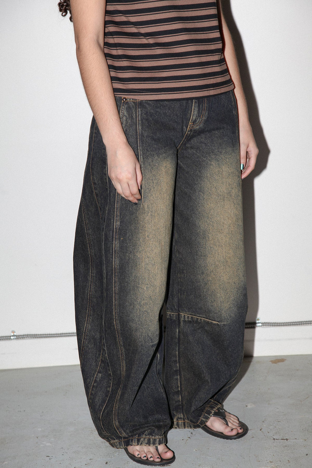 KkCo Dart Denim Jeans - Slug Wash