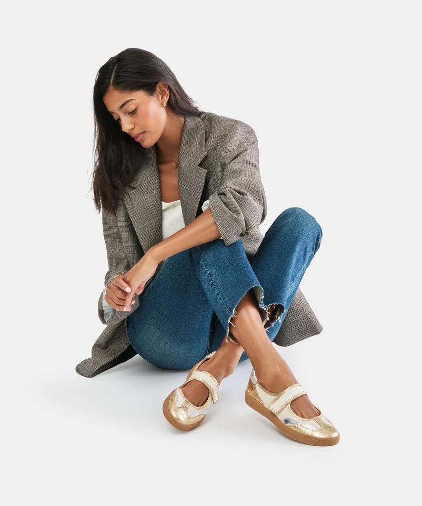 Dolce Vita Nanet Sneakers