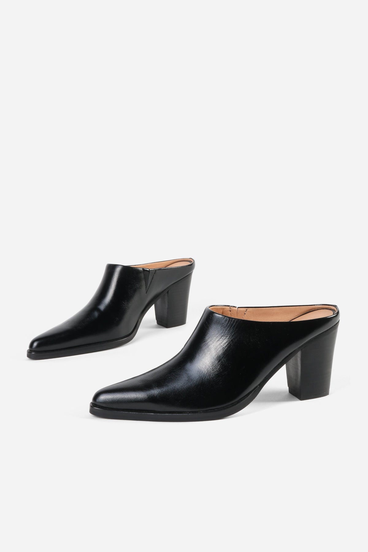 "INTENTIONALLY __________." Eden Leather Heeled Mule - Black