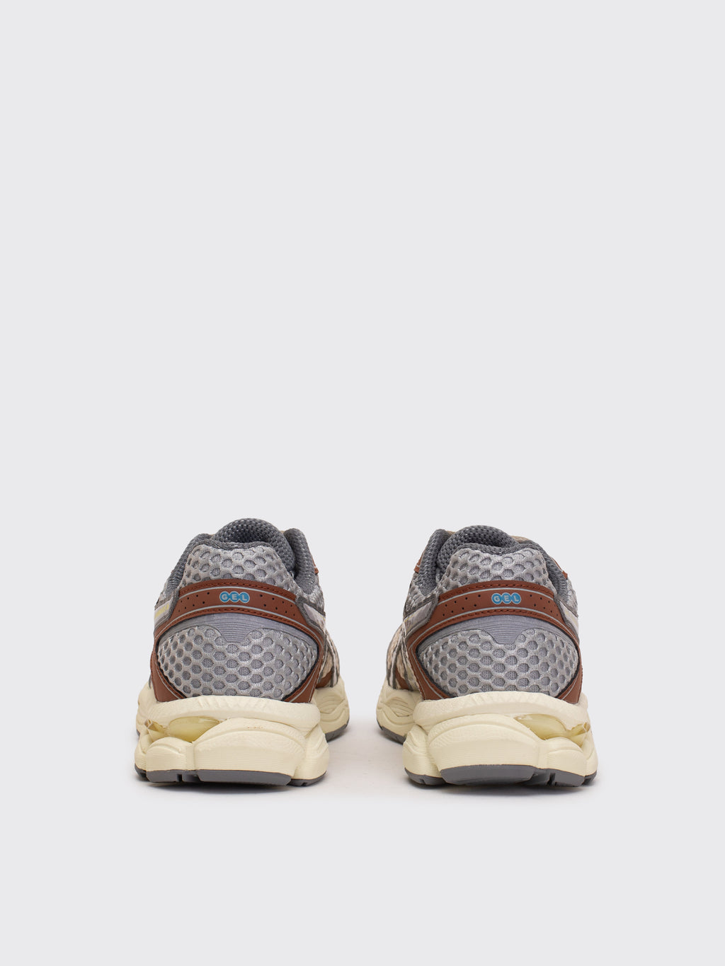 ASICS Emmi x Asics Gel-Cumulus 16 Sneakers - Beige/Grey