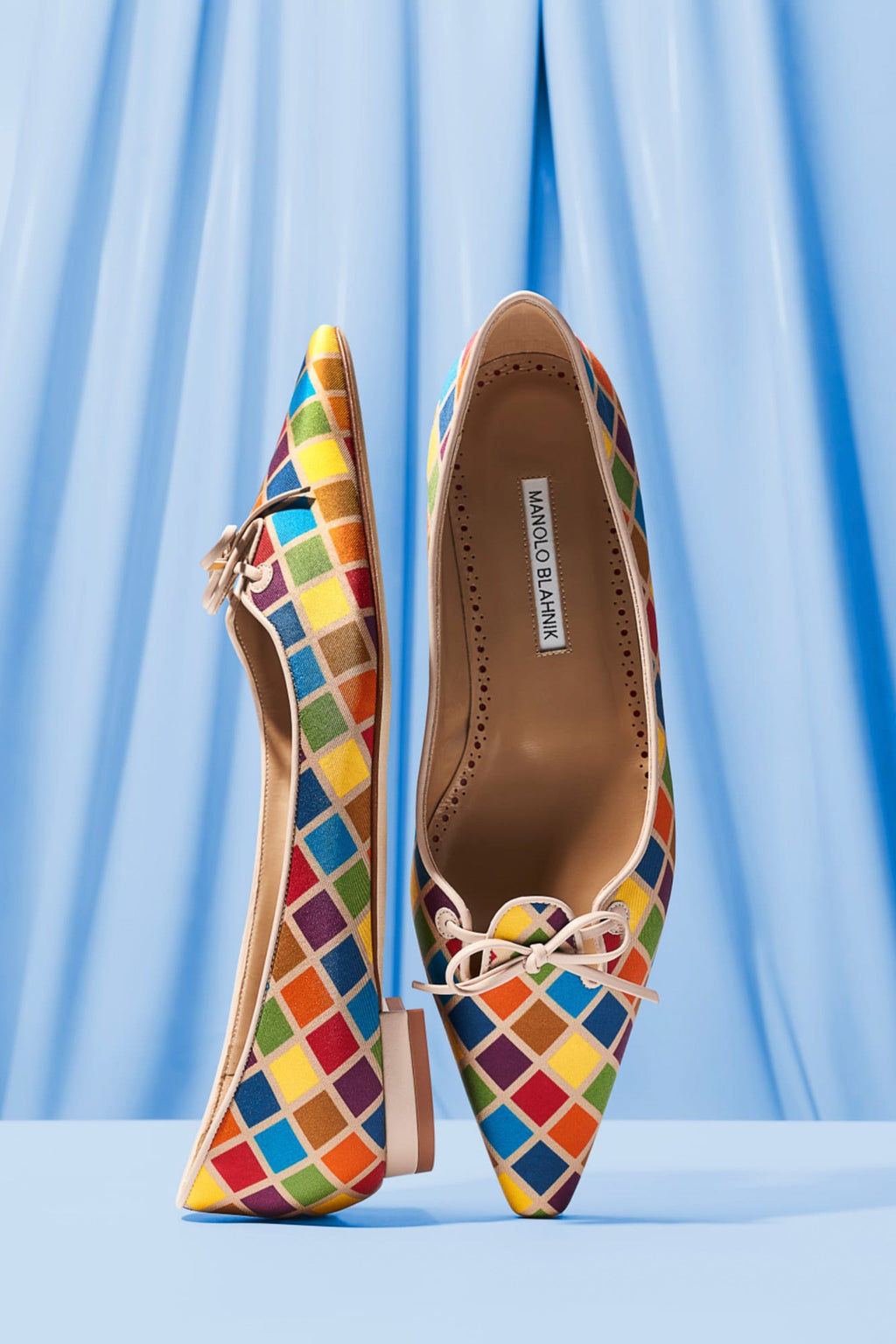 Manolo Blahnik ESMAA mone sc 2265 010 Shoe