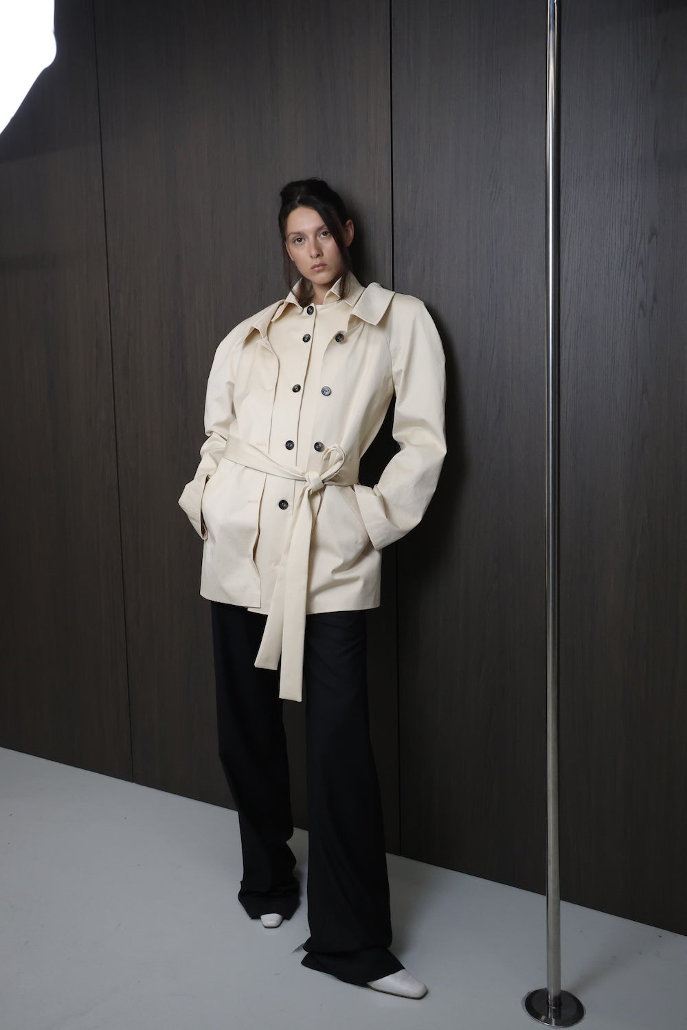 MAET Etlar Short Trench Coat - Butter Yellow