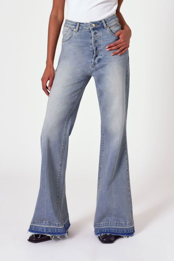 Rollas Eastcoast Flare Jean