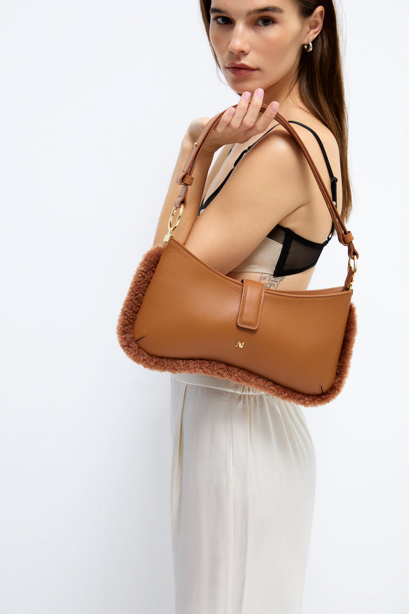 Maven Bag Fey Shoulder Bag