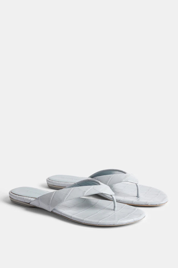 Le Monde Béryl Flat Thong Sandal - Blue