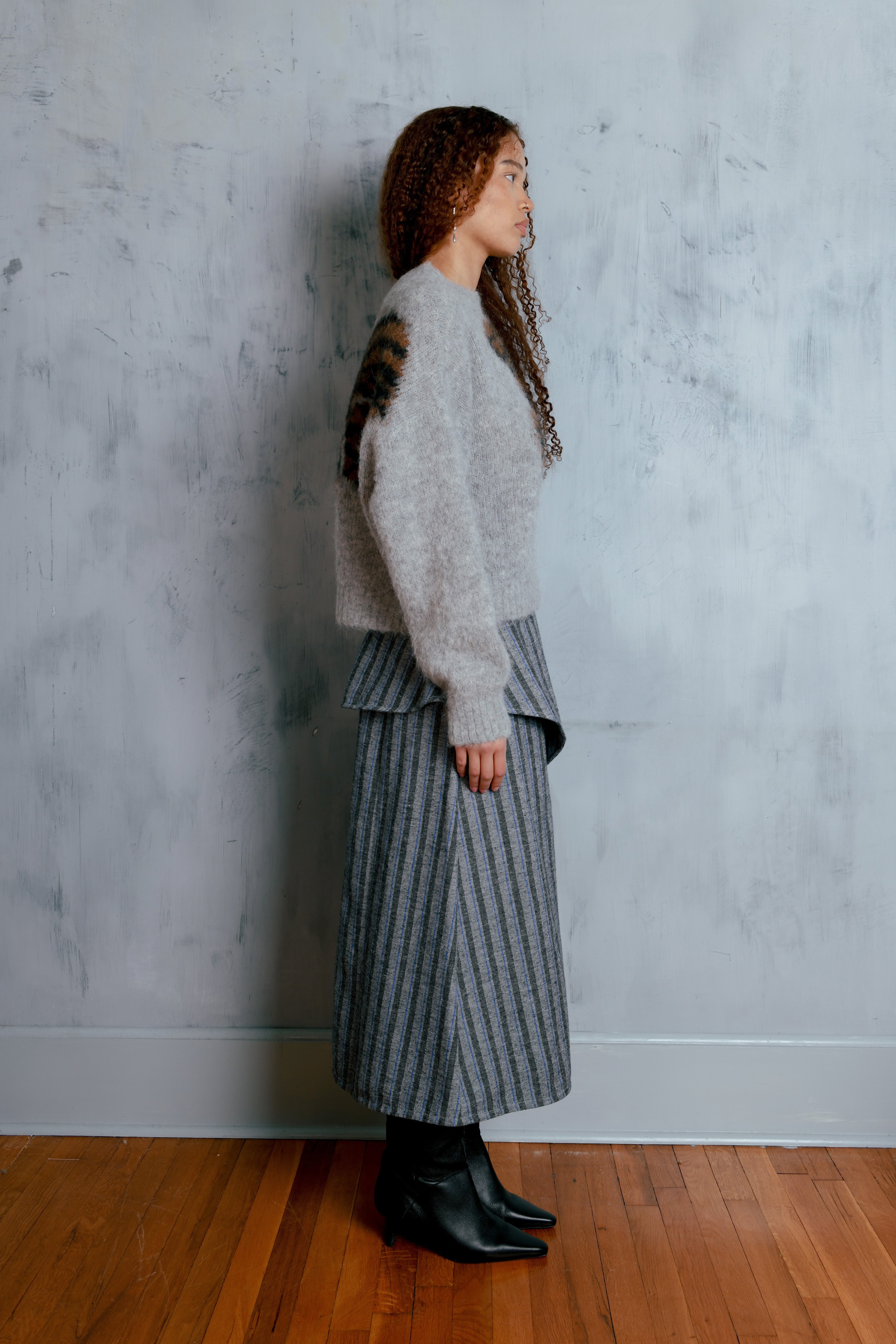 Untitled in Motion Folari Pullover