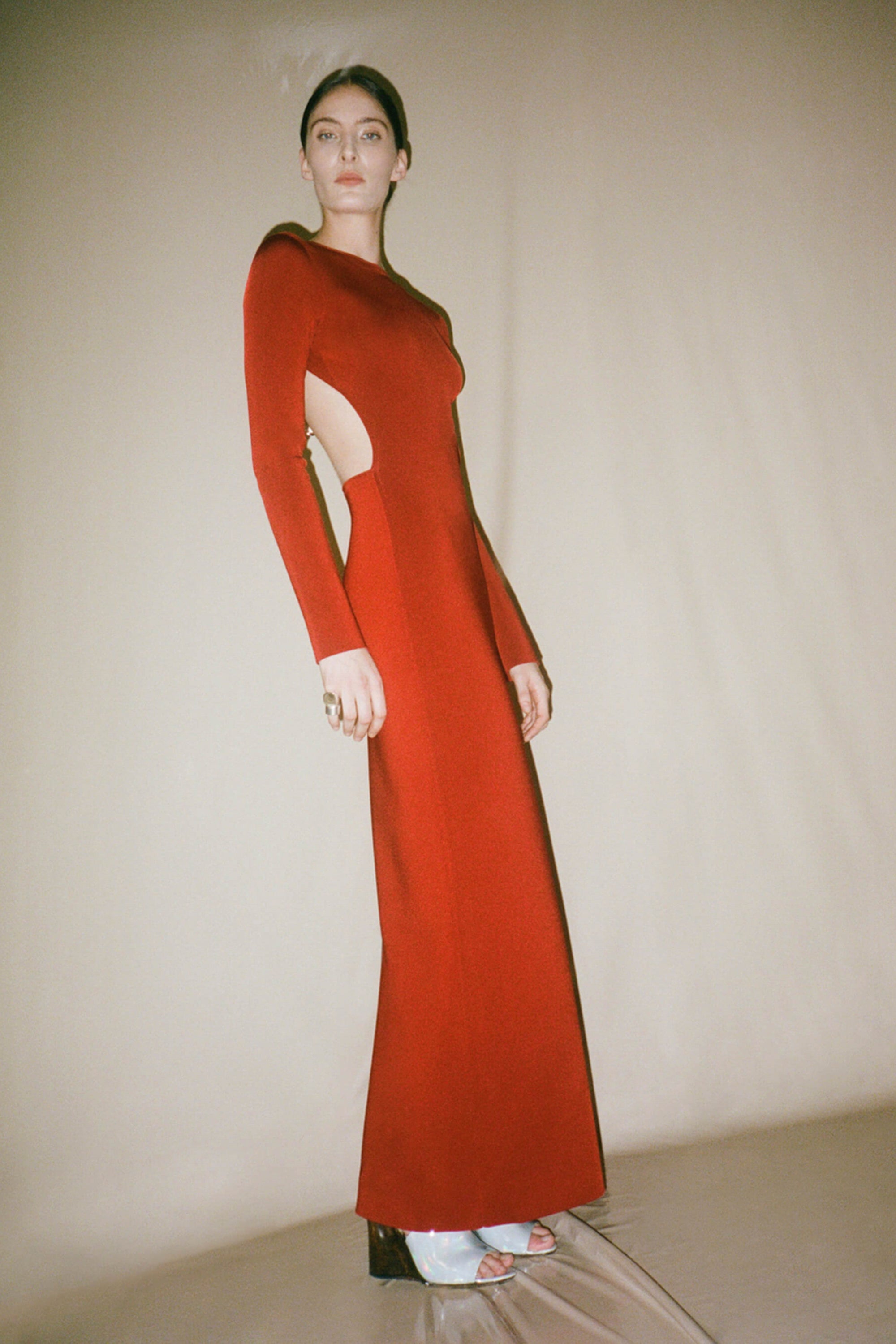 GALVAN LONDON Globe Chain Vega Dress - Rouge Piaf