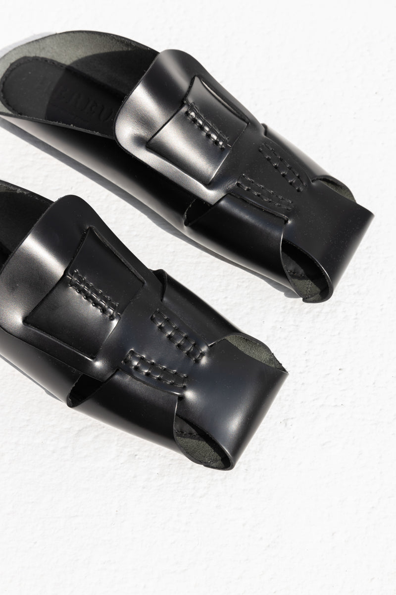 HEREU MUNTANA FLAT MULE - BLACK