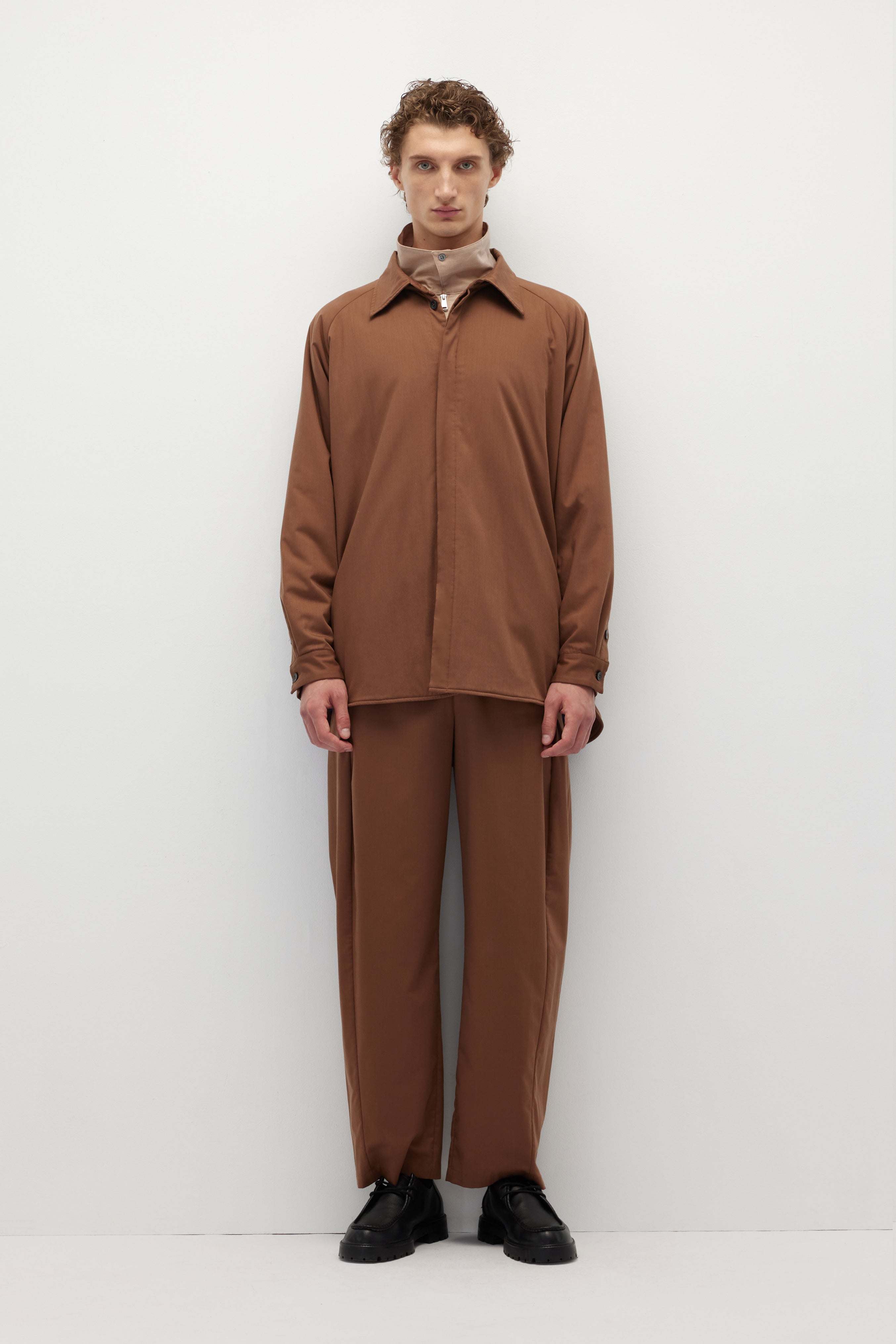 HUNDR. Low-Waist Pleated Slim-Fit Trousers