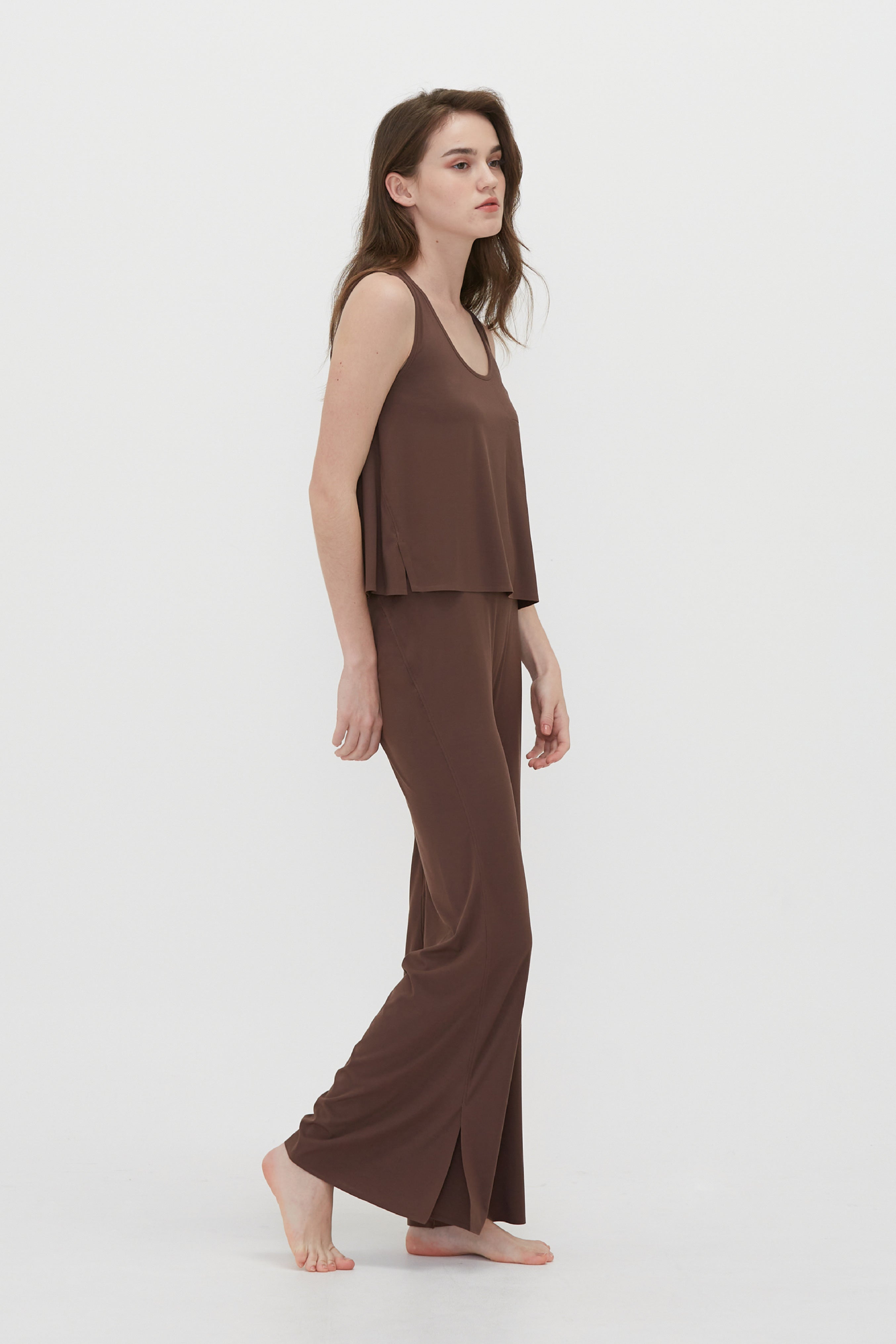 HUNDR. TENCEL™ Modal Flared Pants
