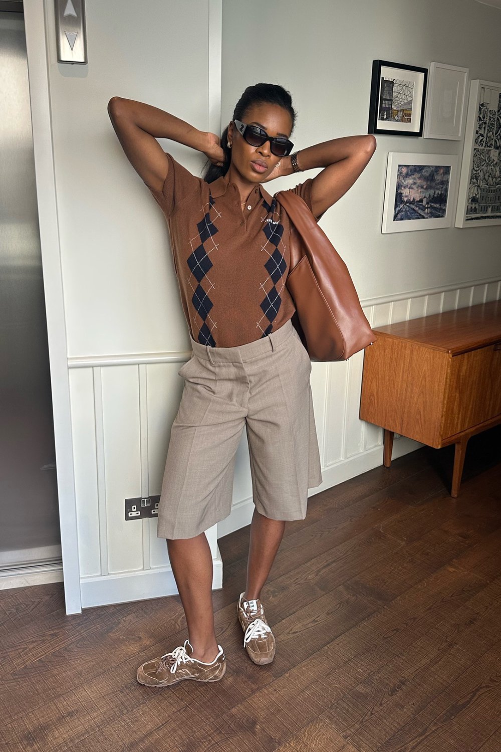 House of Sunny The Big Sling Bag - Chocolate