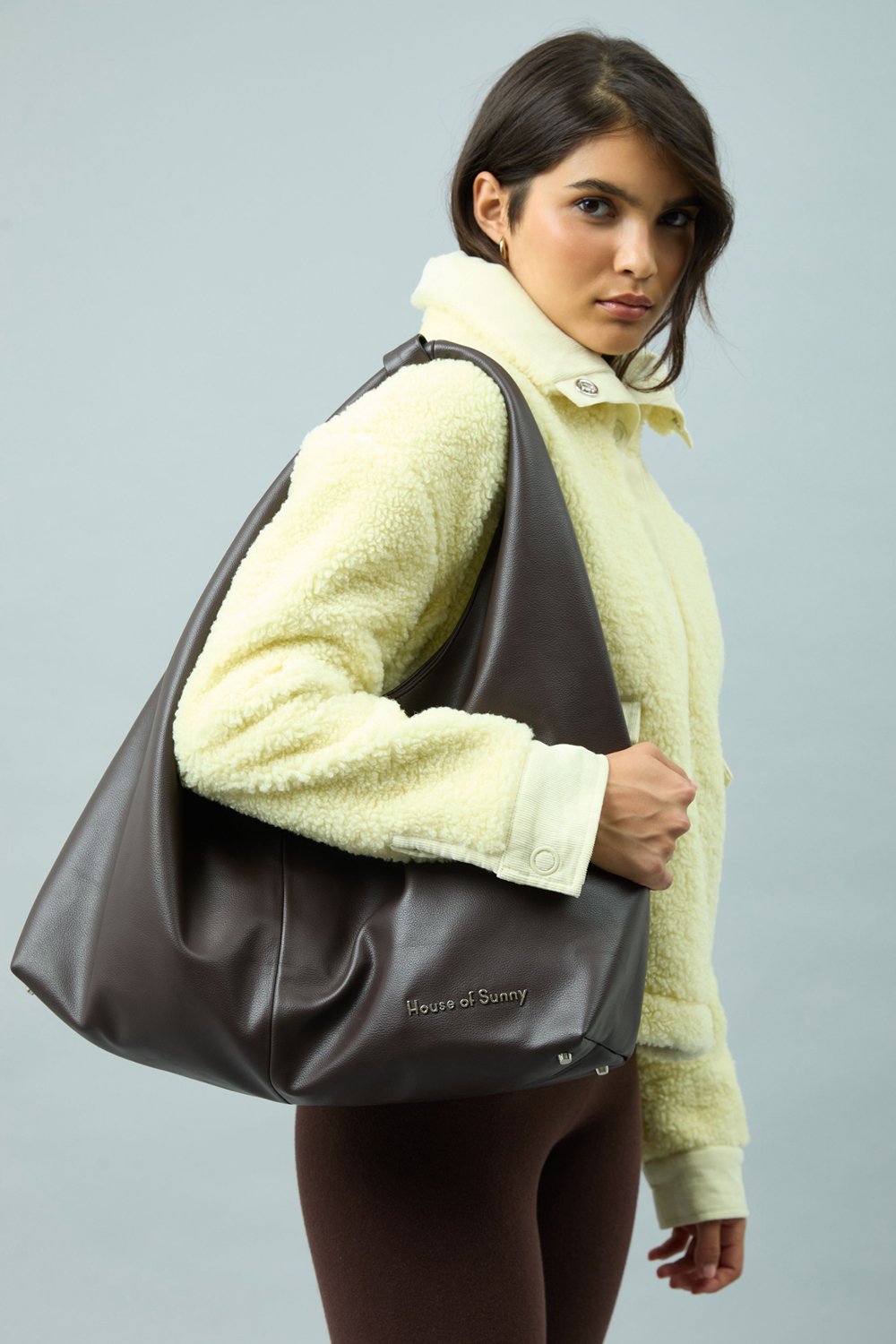 House of Sunny The Big Sling Bag - Dark Chocolate