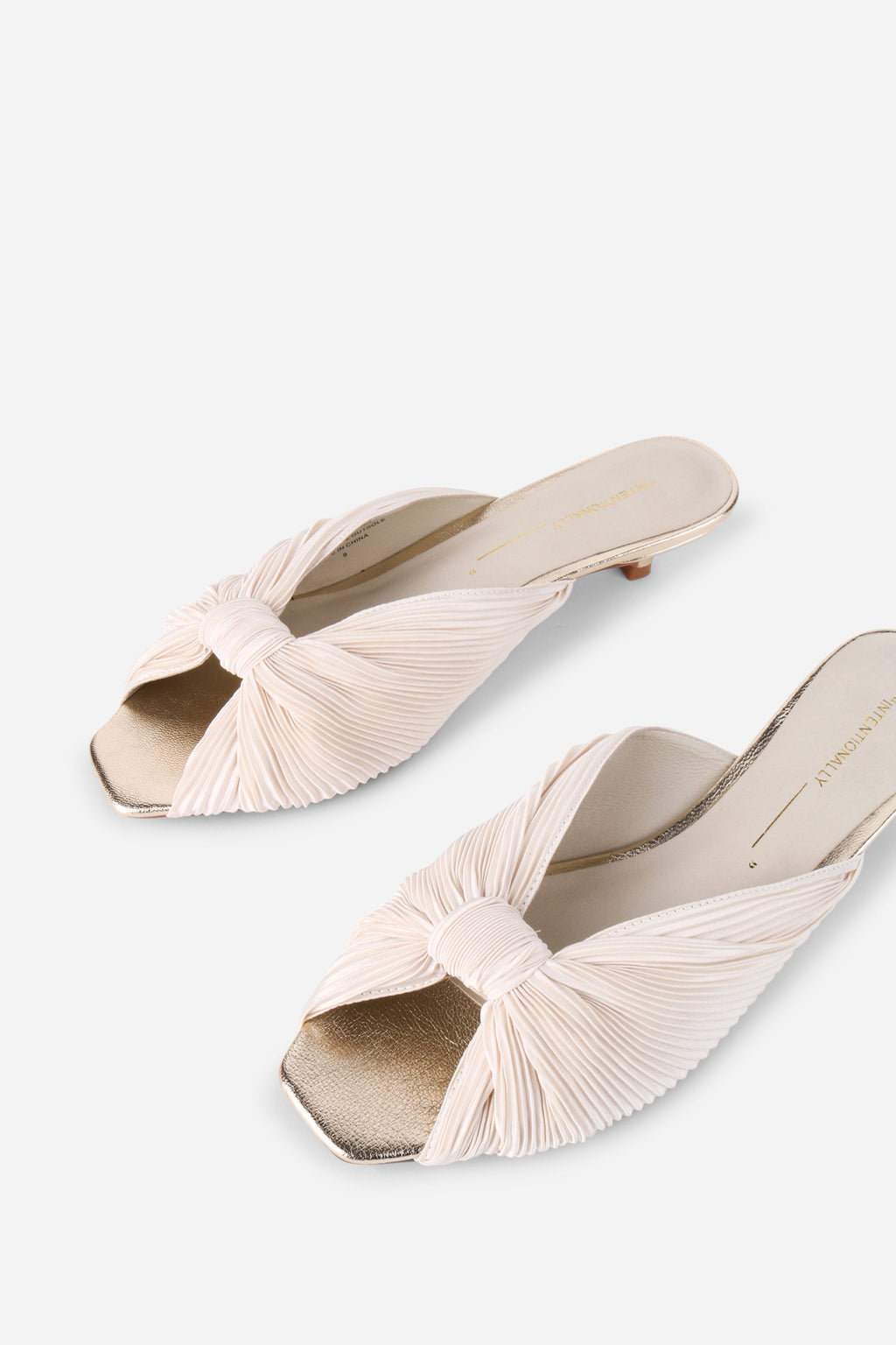"INTENTIONALLY __________." CURFEW KITTEN HEEL - Black/Flamingo/Grass
