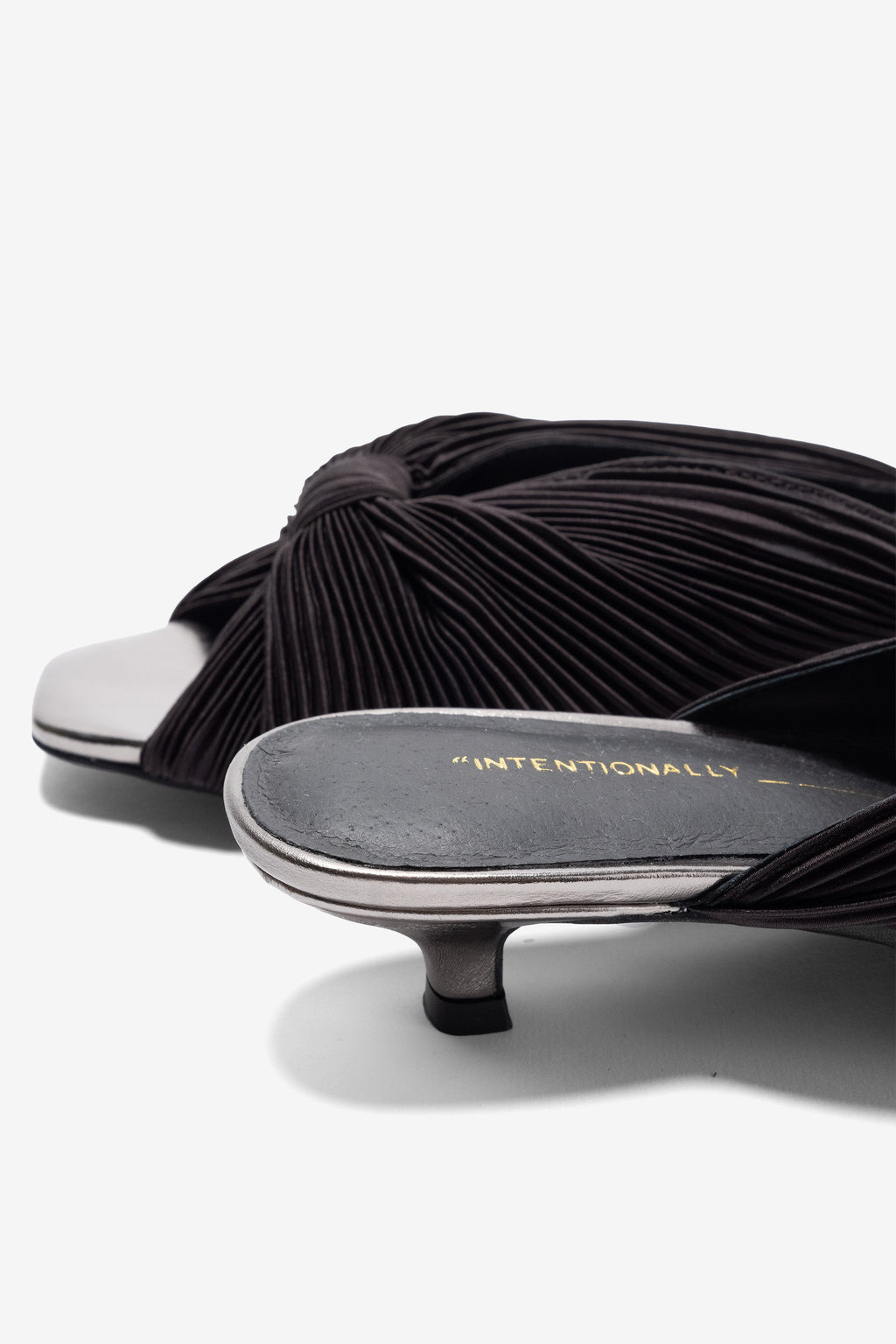 "INTENTIONALLY __________." CURFEW KITTEN HEEL - Black/Flamingo/Grass