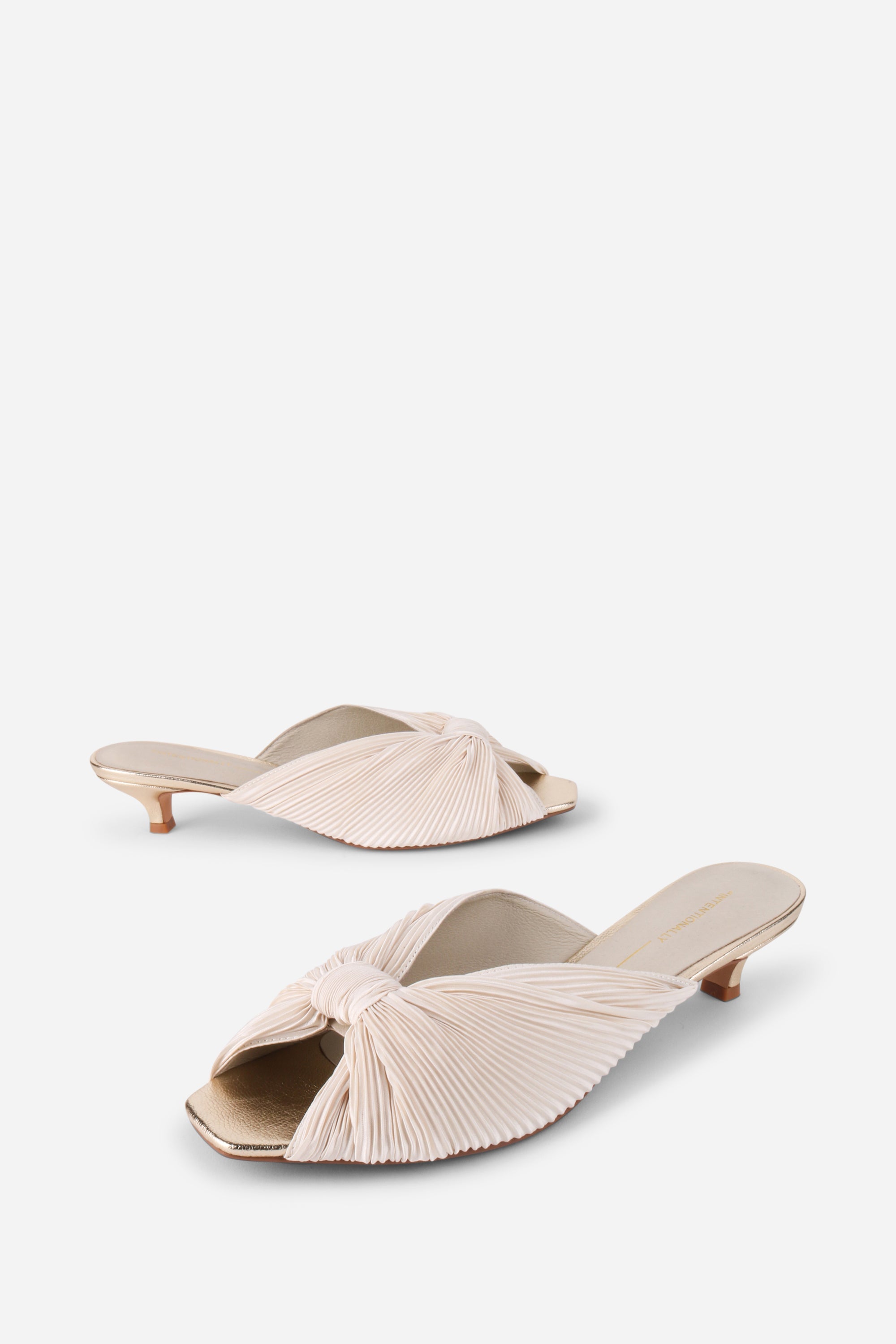 "INTENTIONALLY __________." CURFEW KITTEN HEEL - Black/Flamingo/Grass