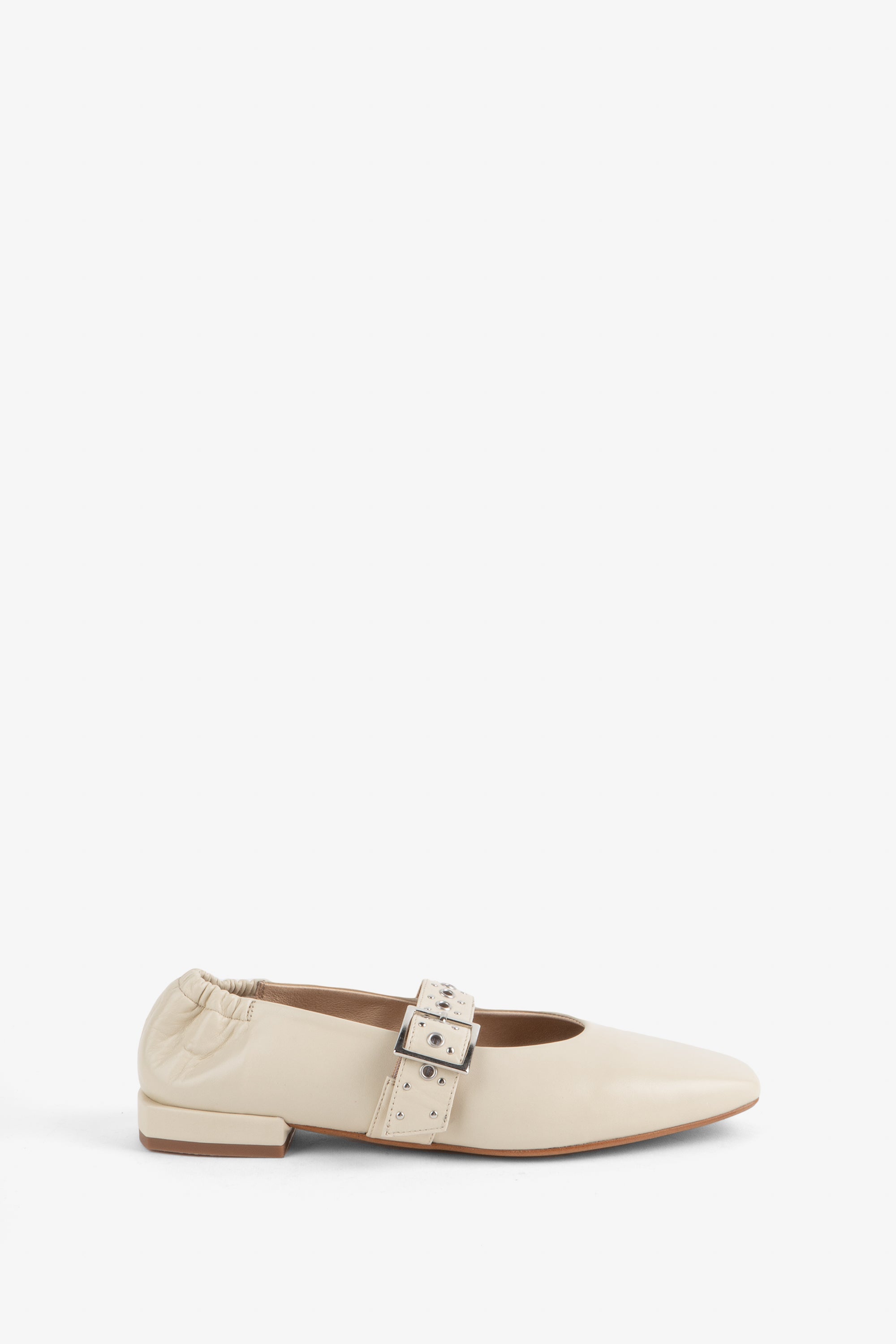 "INTENTIONALLY __________." FORUM MARY JANE - Cream/Black