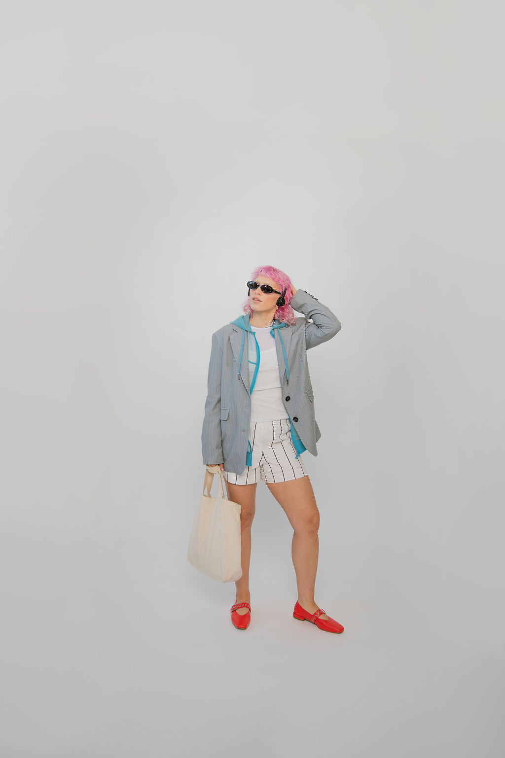 "INTENTIONALLY __________." FORUM MARY JANE - Cream/Black