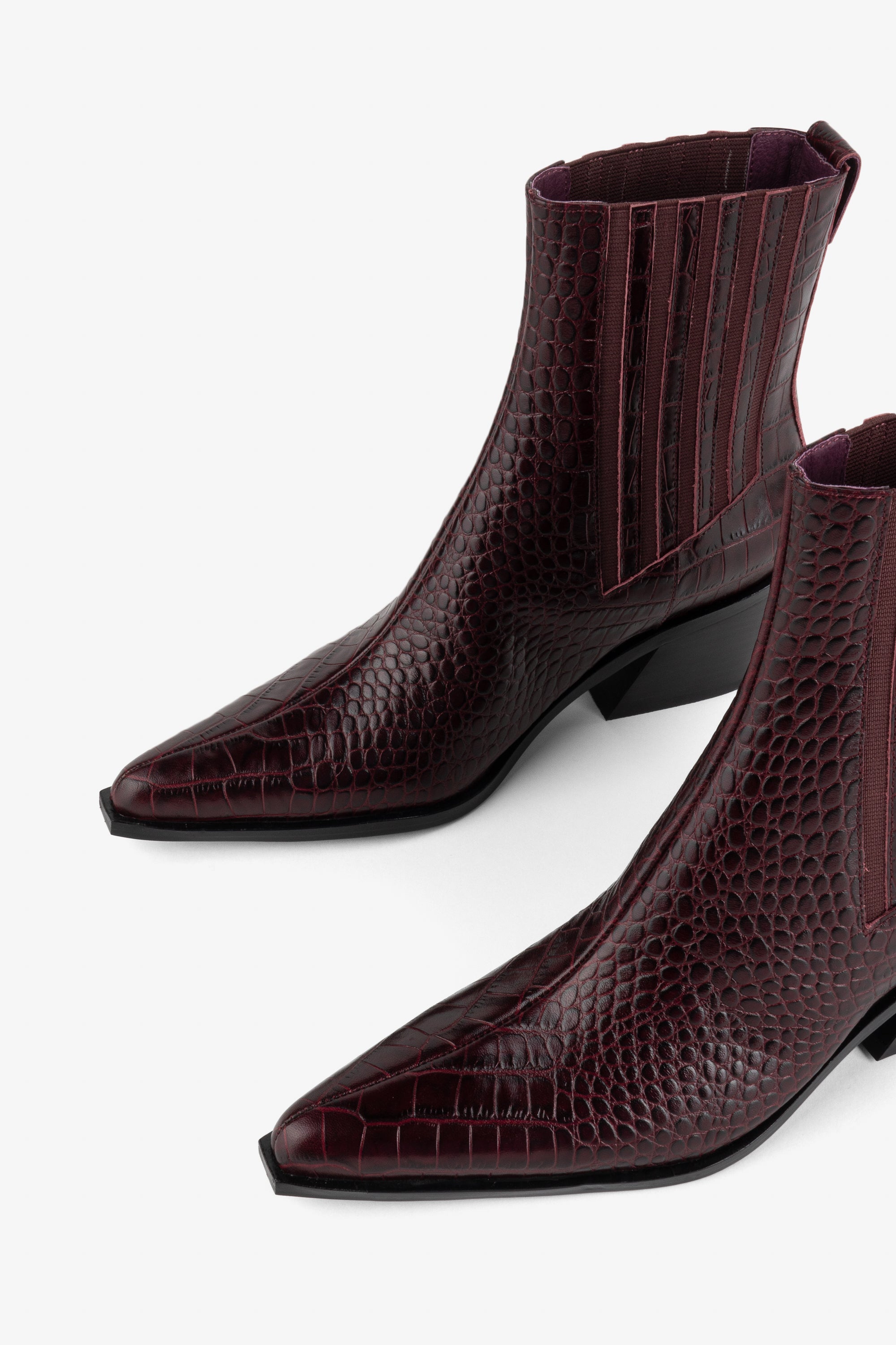 "INTENTIONALLY __________." Hillary Croc Heeled Boot - Apple/Ojai