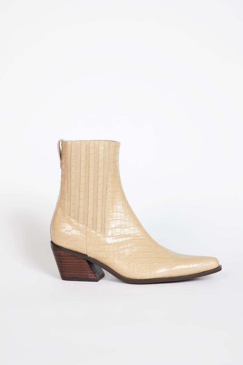 "INTENTIONALLY __________." Hillary Croc Heeled Boot - Apple/Ojai
