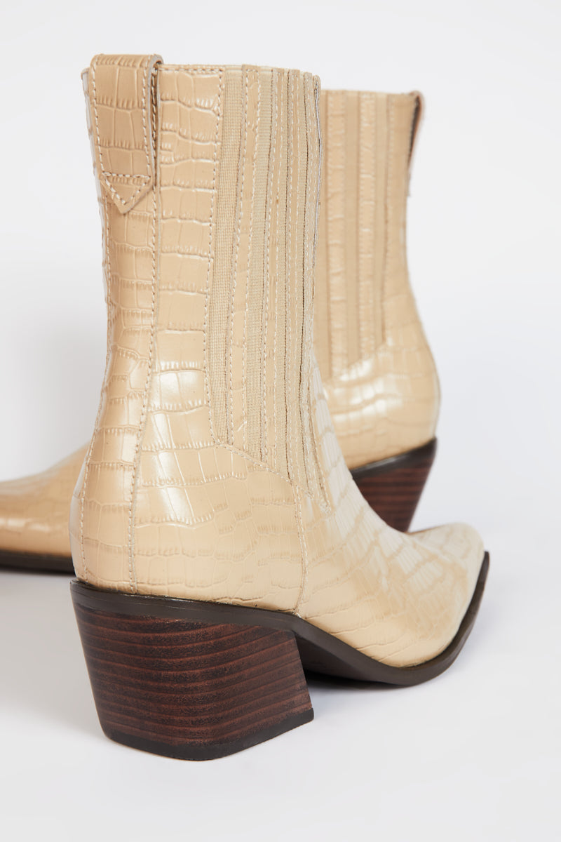 "INTENTIONALLY __________." Hillary Croc Heeled Boot - Apple/Ojai