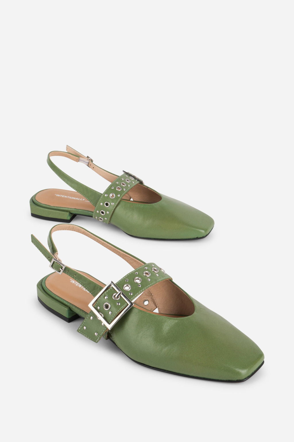 "INTENTIONALLY __________." PEARL SLINGBACK NATURAL SOLE BALLET FLAT - Red/Cream