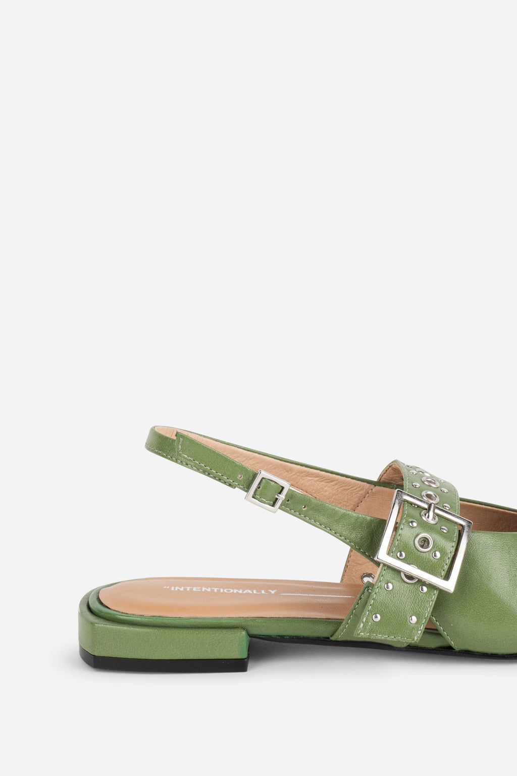 "INTENTIONALLY __________." PEARL SLINGBACK NATURAL SOLE BALLET FLAT - Red/Cream