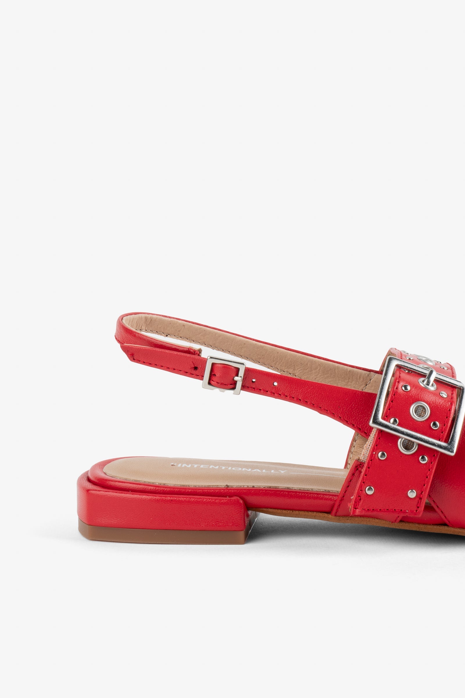 "INTENTIONALLY __________." PEARL SLINGBACK NATURAL SOLE BALLET FLAT - Red/Cream
