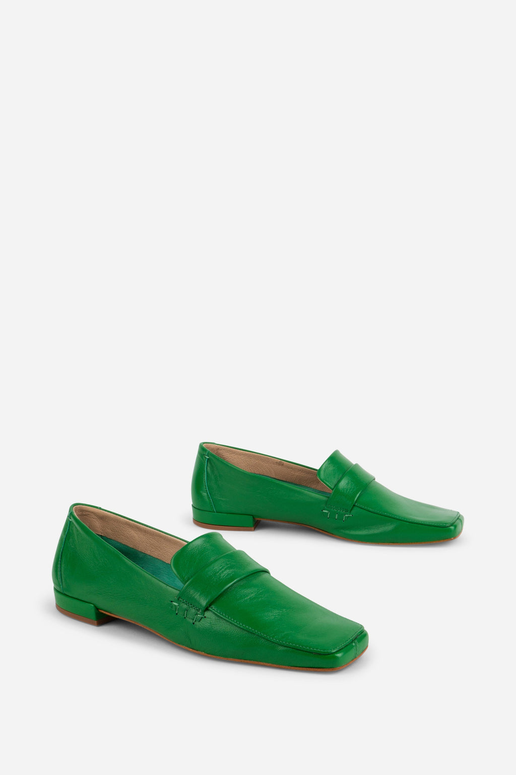 "INTENTIONALLY __________." PINKY LOAFER - Multi