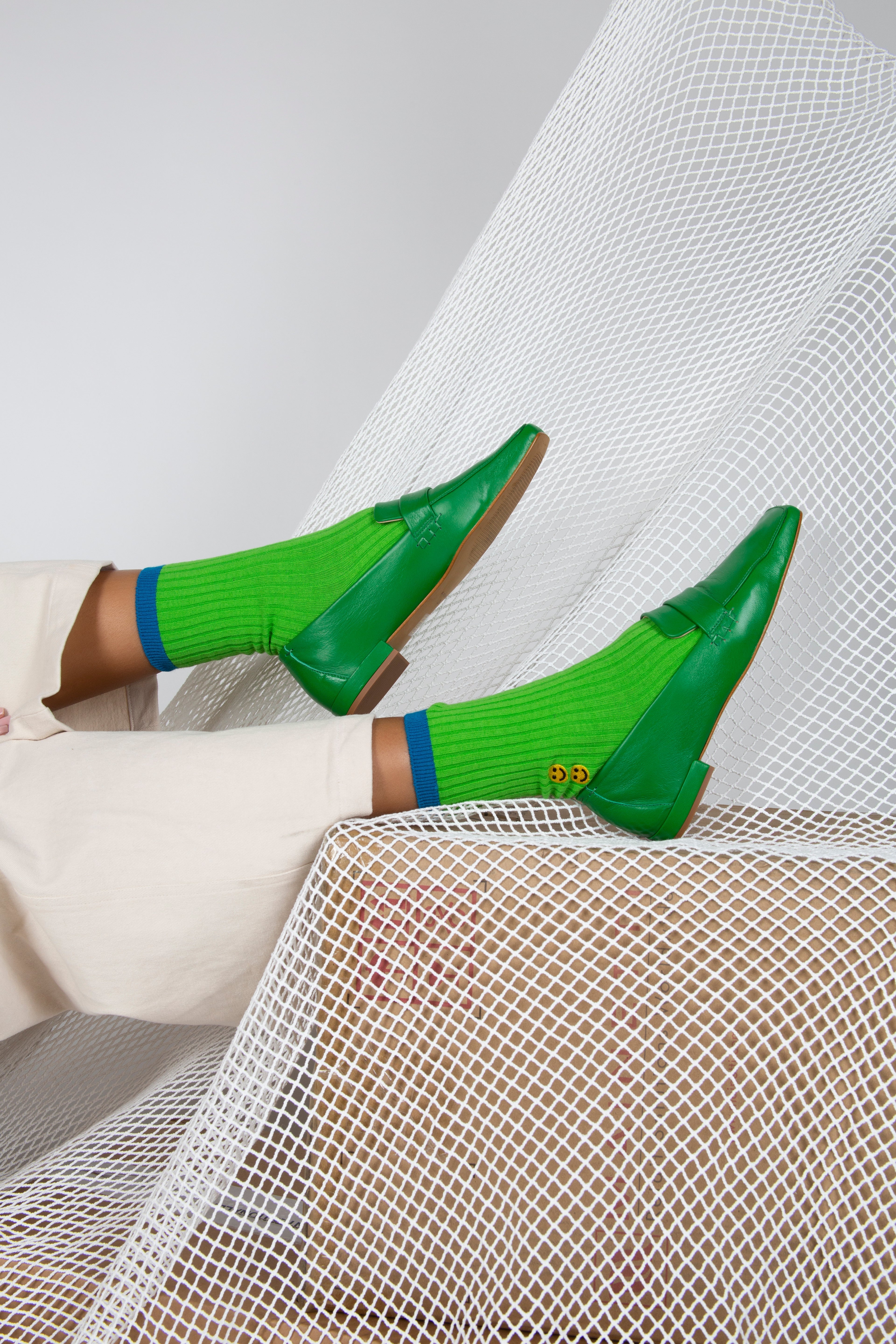 "INTENTIONALLY __________." PINKY LOAFER - Multi