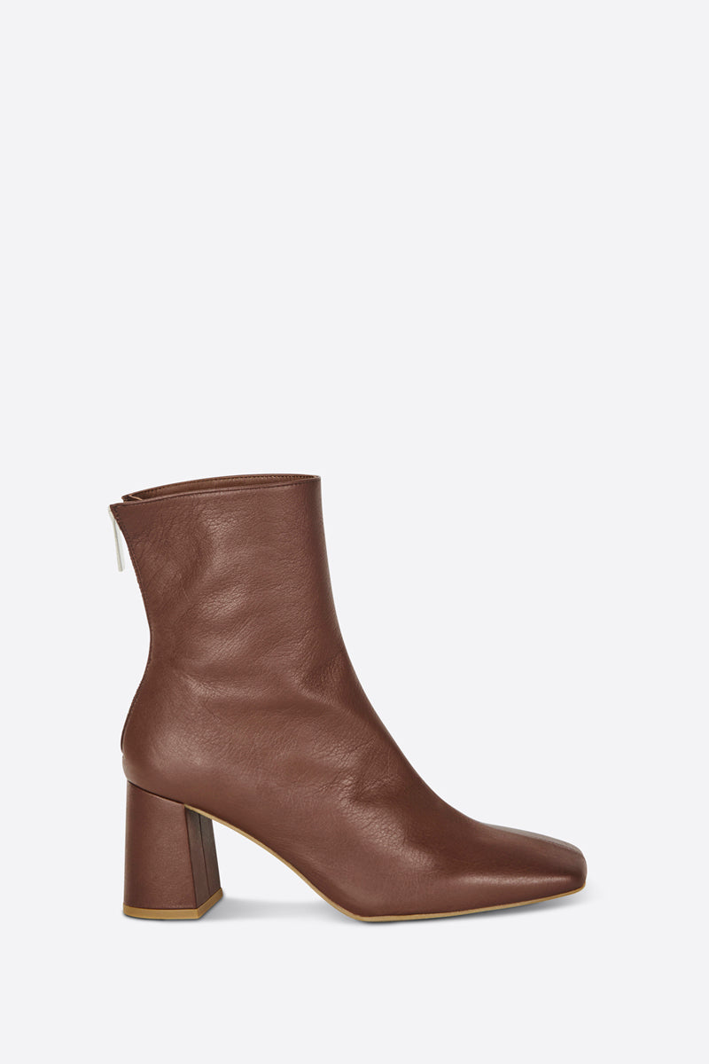 "INTENTIONALLY __________." TABATHA HEELED BOOT - Multi
