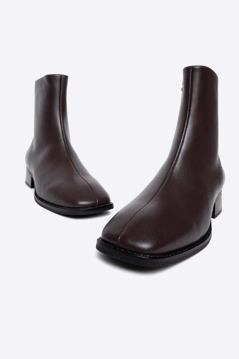 "INTENTIONALLY __________." TOUR LEATHER BOOT - Black/Brown