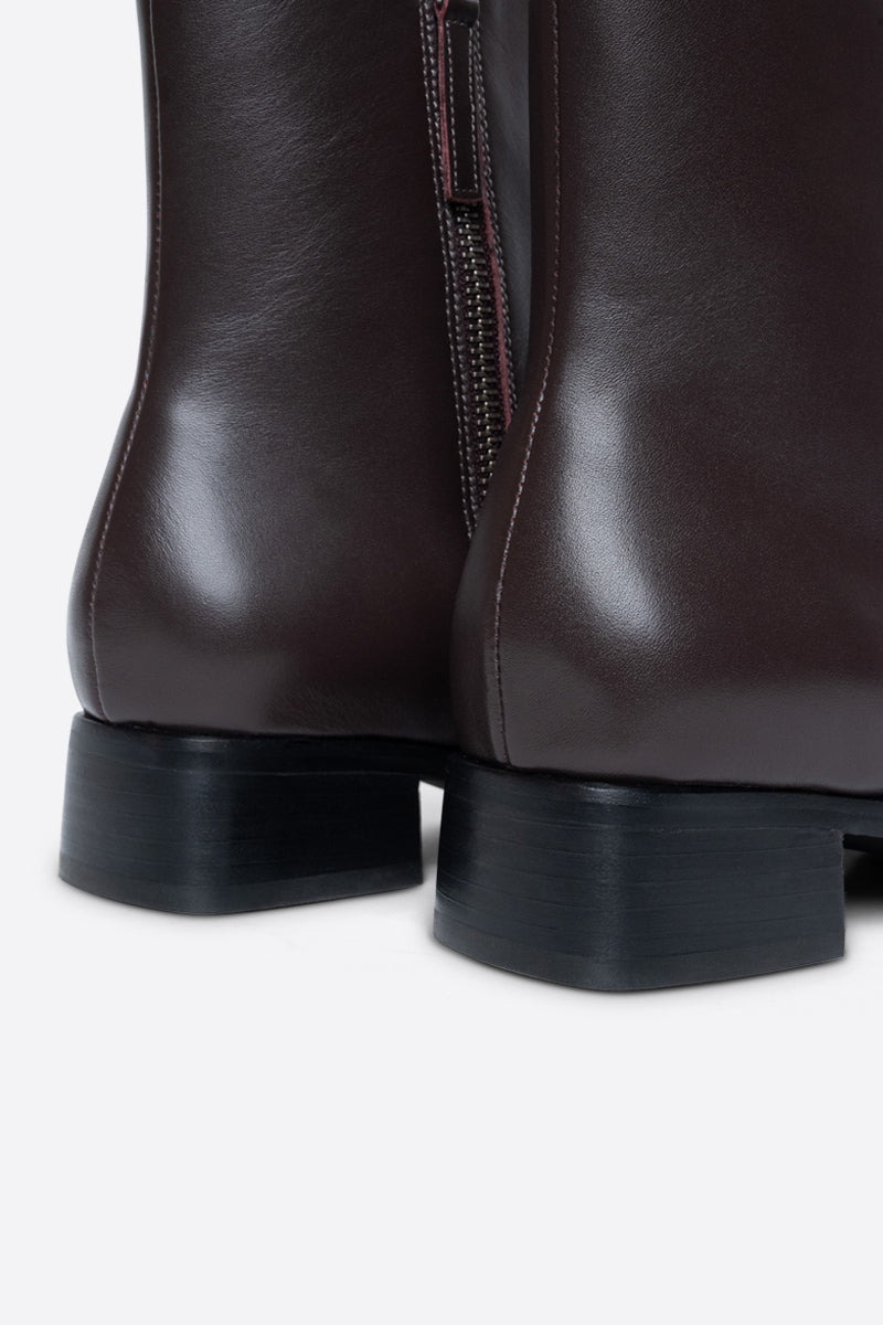 "INTENTIONALLY __________." TOUR LEATHER BOOT - Black/Brown