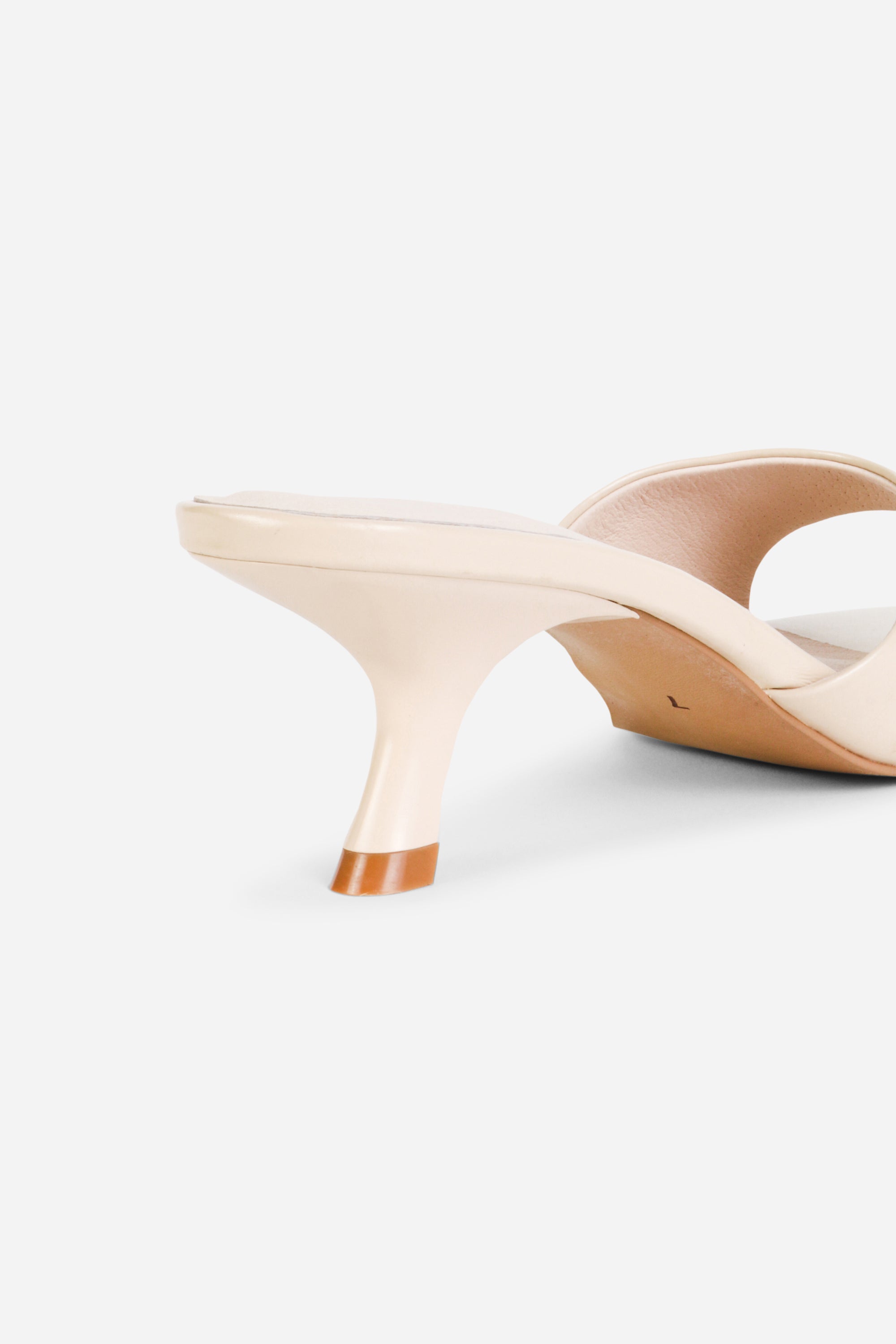 INTENTIONALLY __________. Given Mule Heel