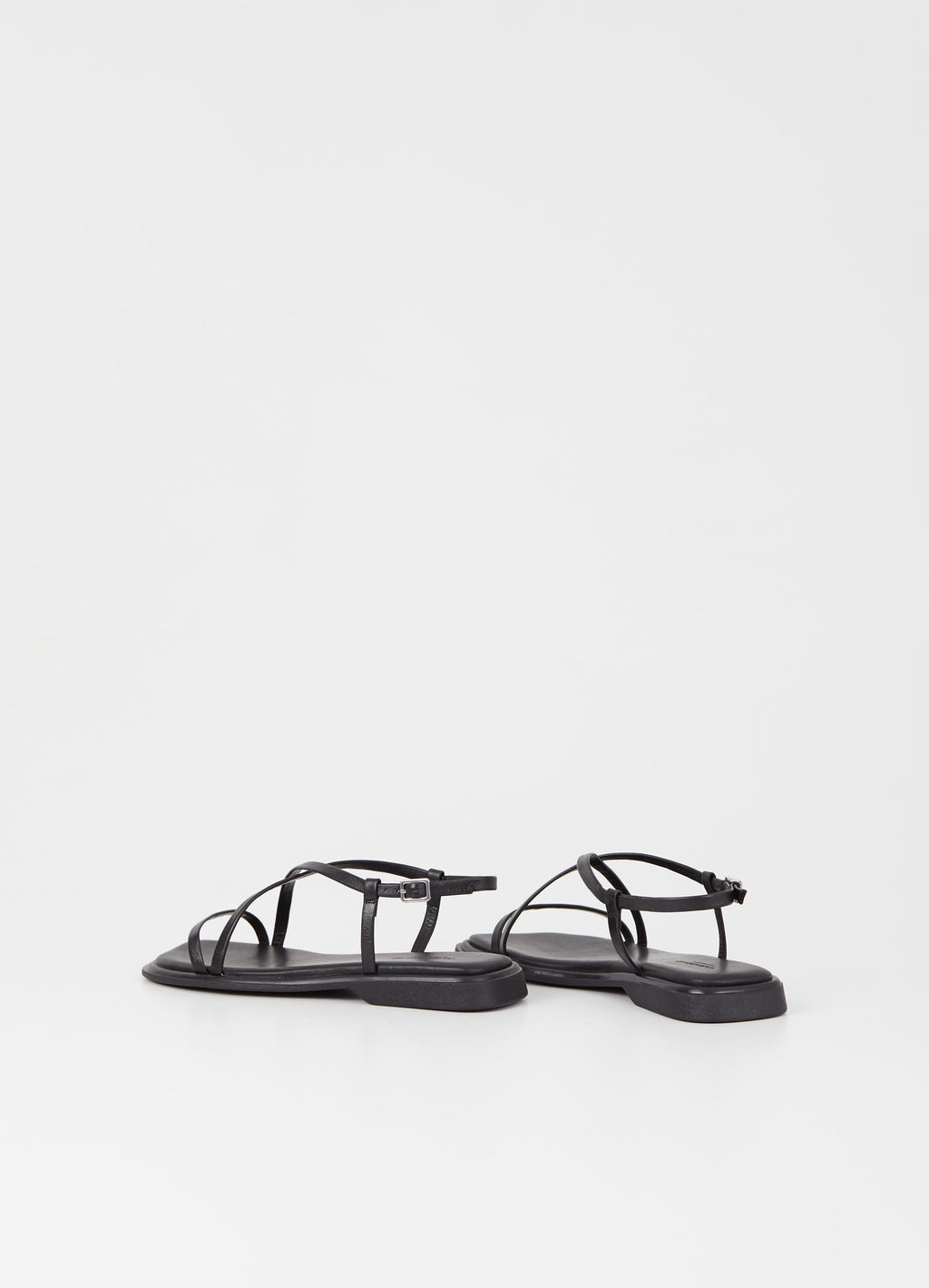 Vagabond Izzy Criss Cross Sandal - Black