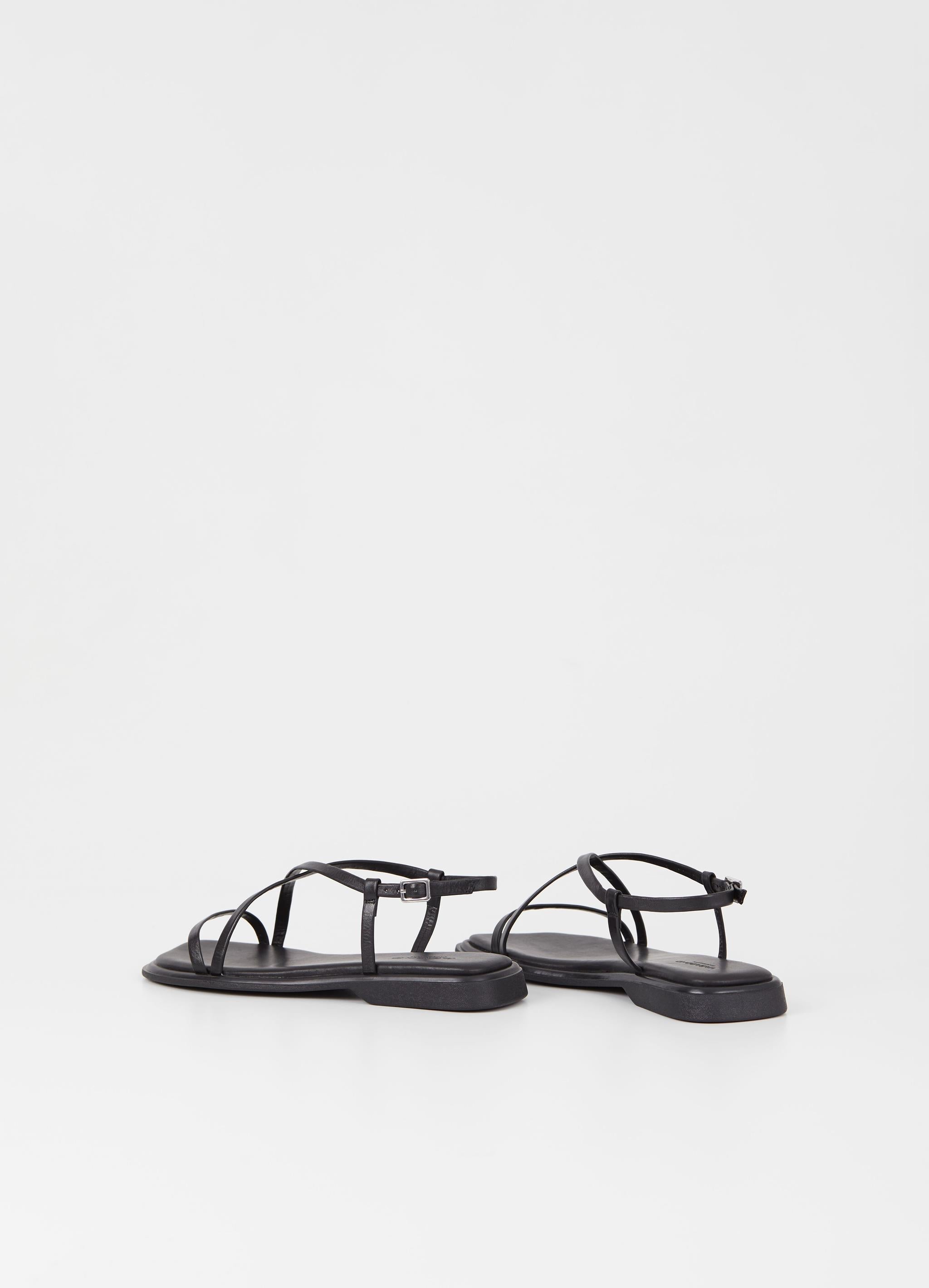 Vagabond Izzy Criss Cross Sandal - Black