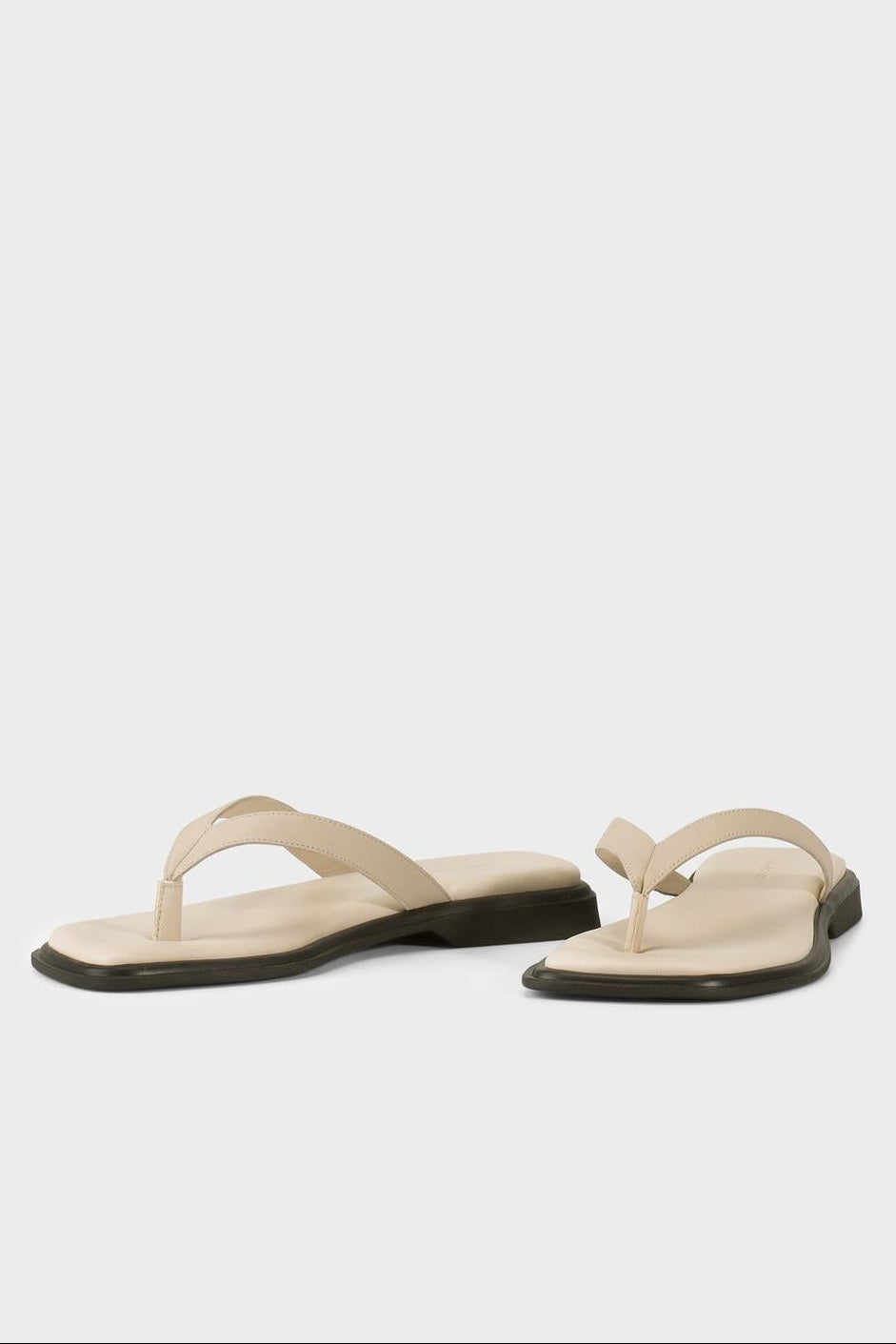 Vagabond Izzy Thong Sandal - Off White