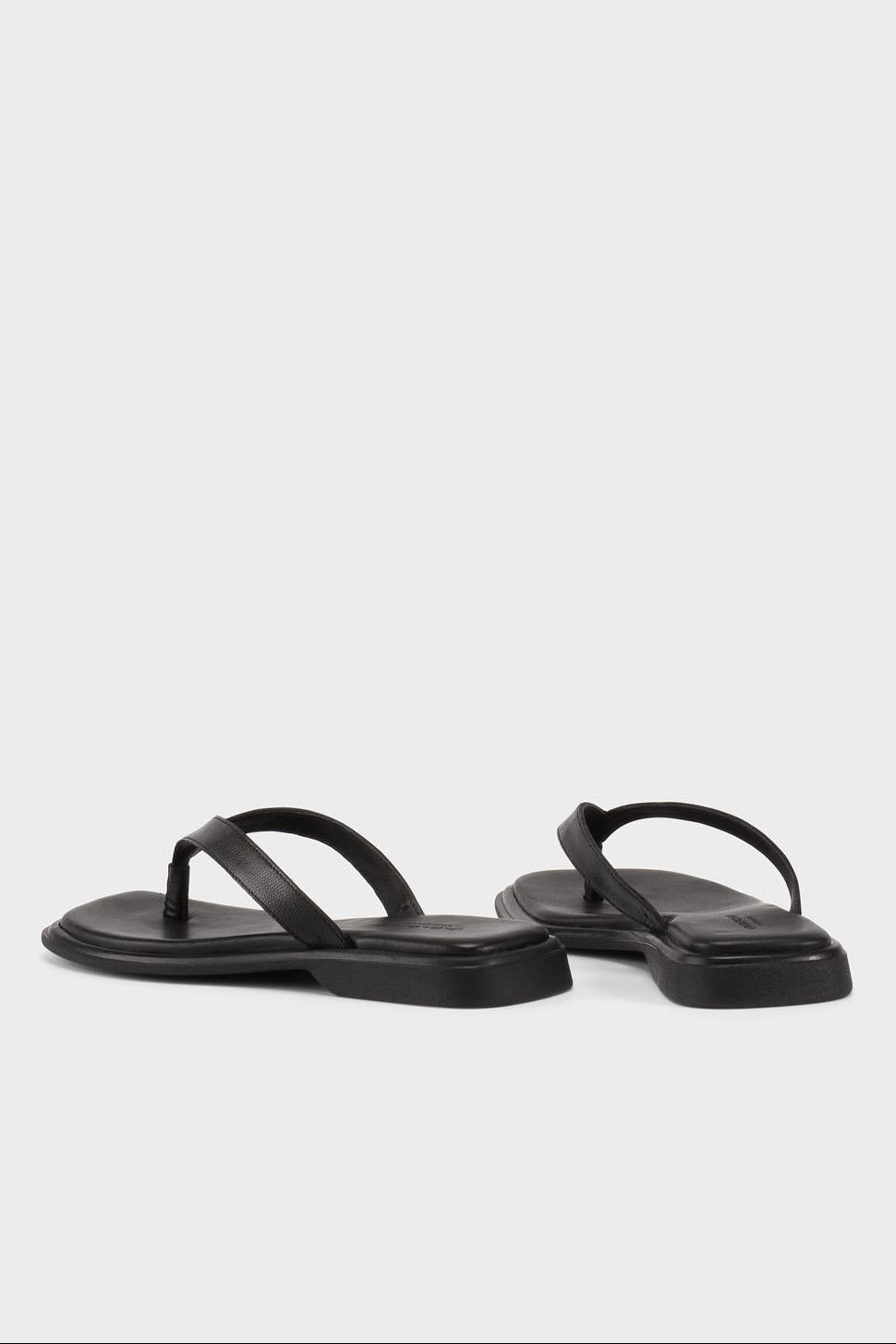 Vagabond Izzy Thong Sandal - Black