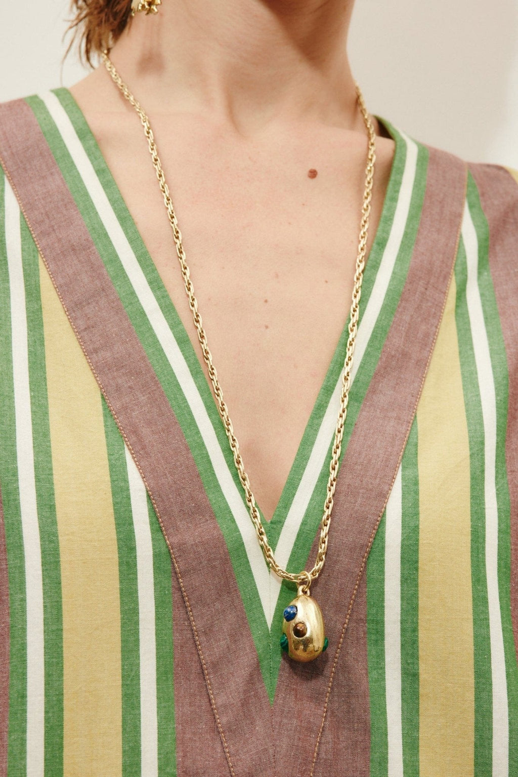 ALÉMAIS Jem Rainbow Stone Egg Pendant Necklace