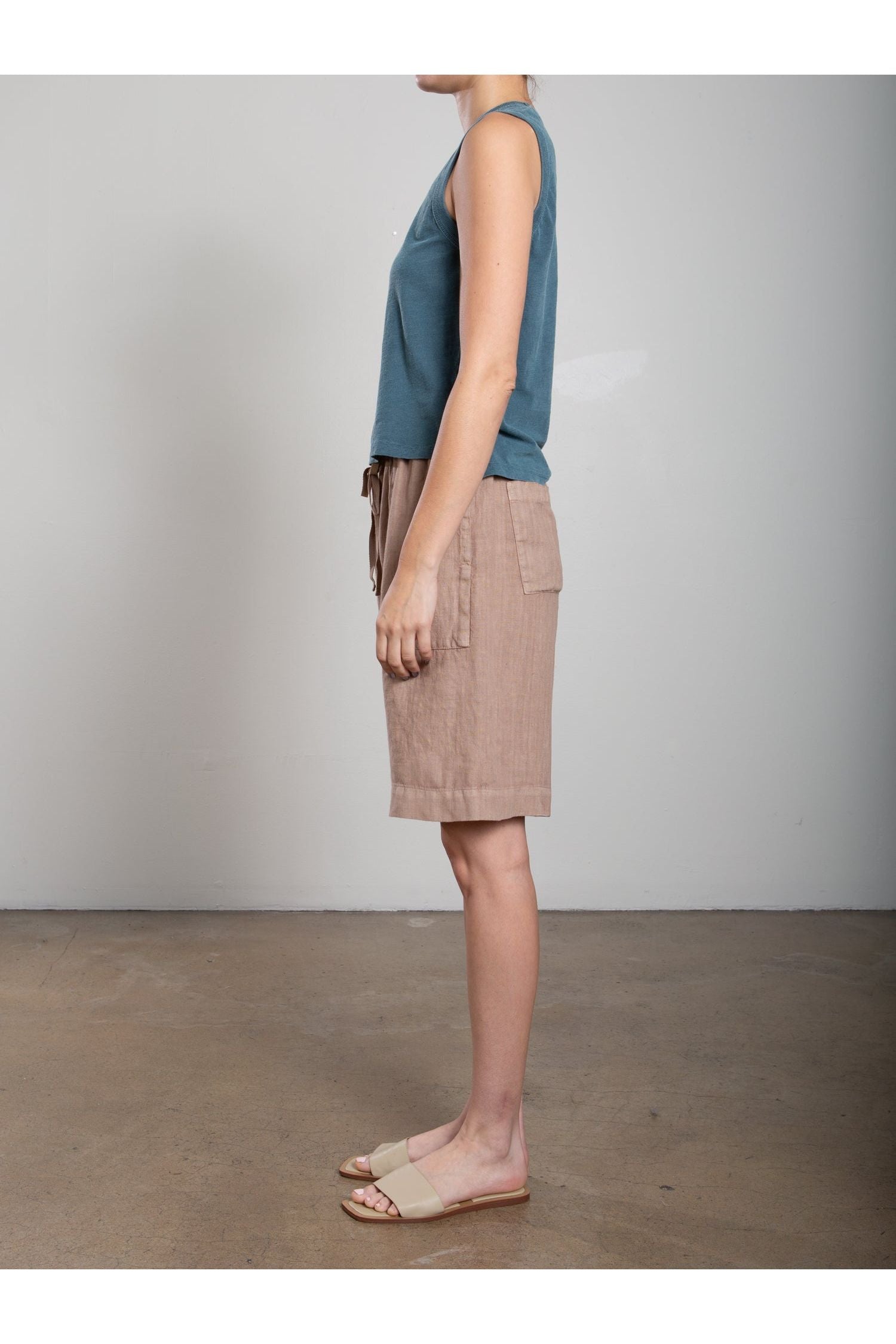 Pharaoh Jem Short in Heritage Linen - Butter