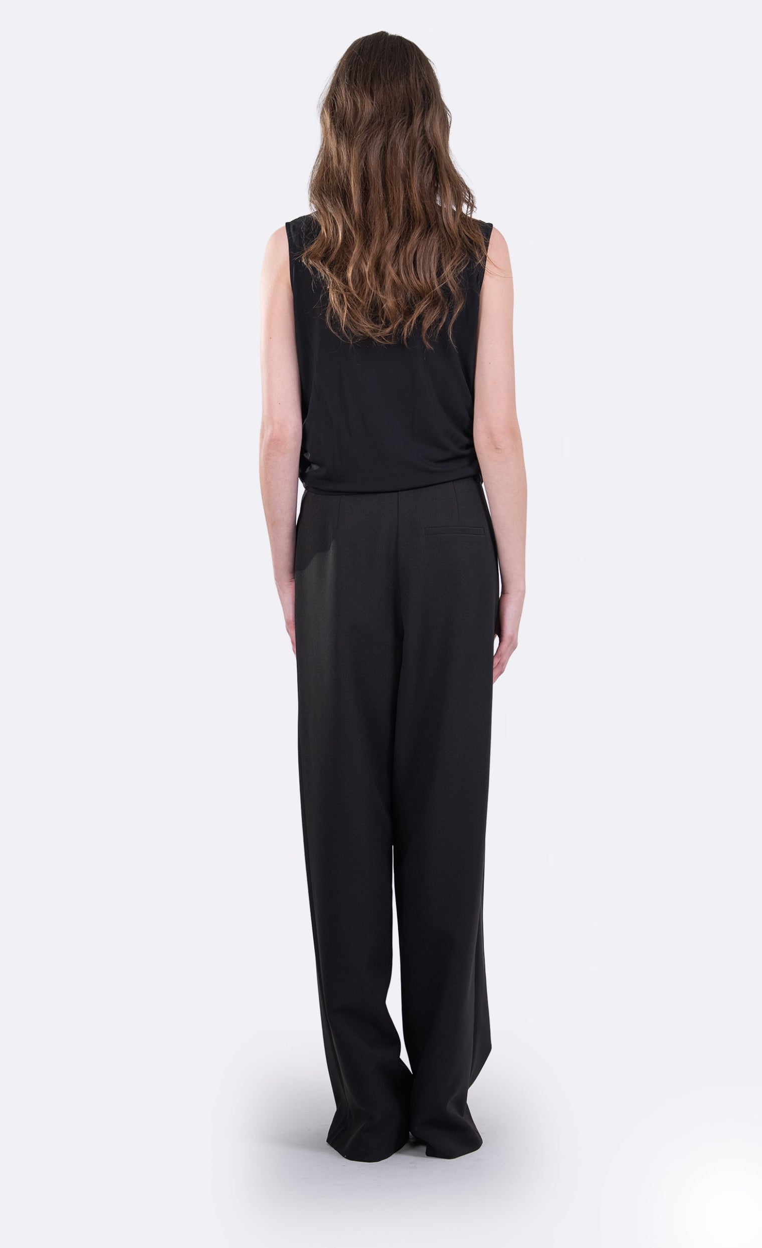 Nonchalant Label Jenna Top - Black