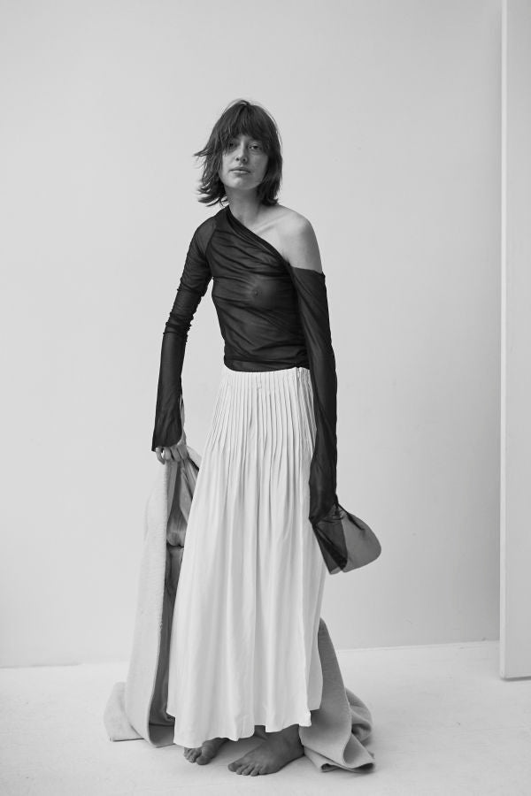 K M by L A N G E Uman Pleated Skirt - White
