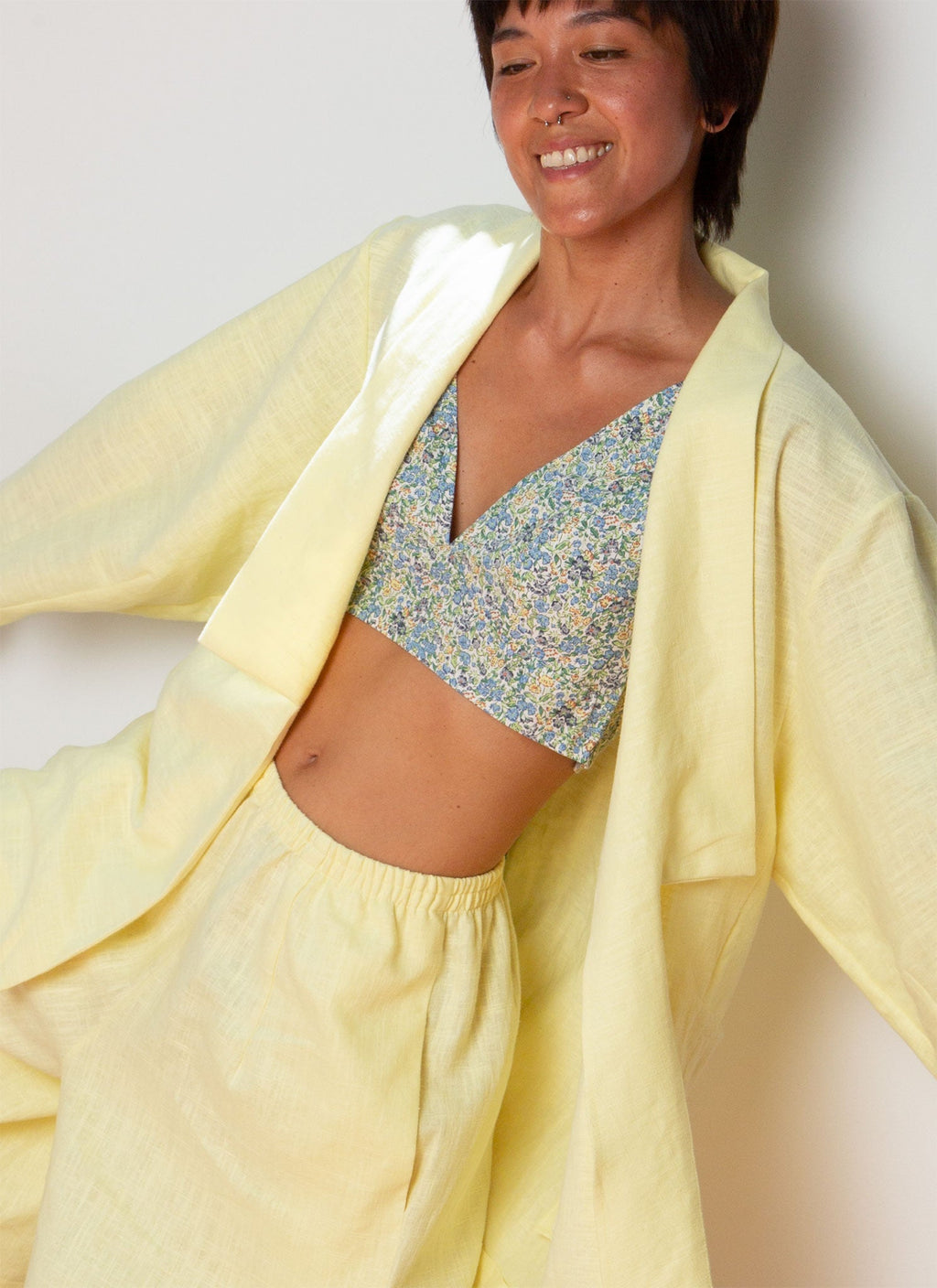 KAAREM La Lan Bralette Open Back Top w/ Tie - Blue Green Floral Print