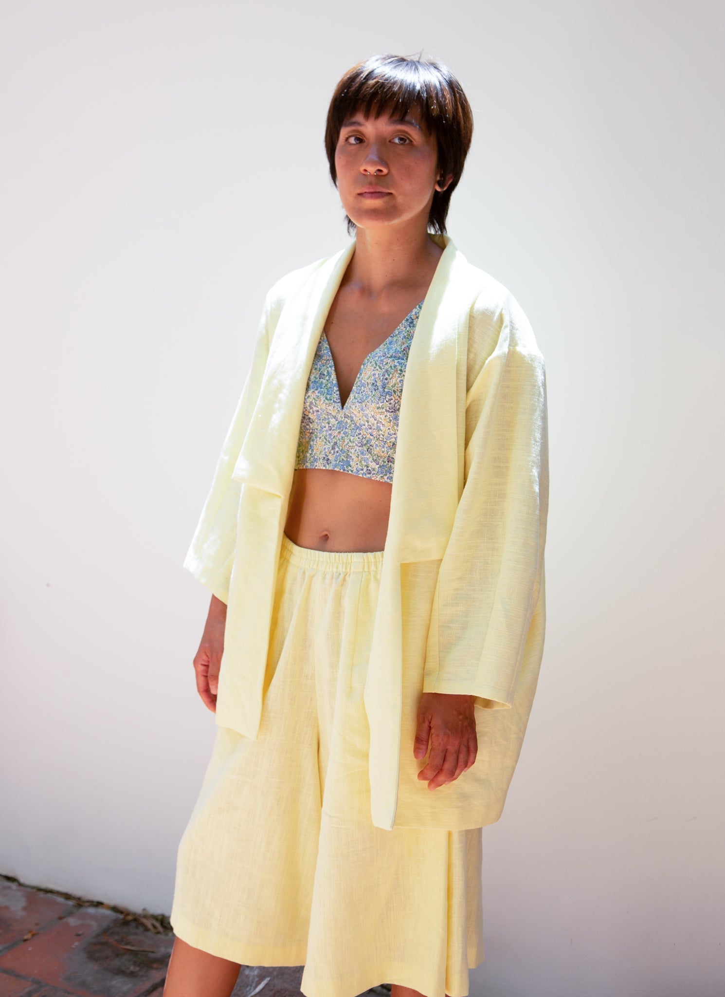 KAAREM La Lan Bralette Open Back Top w/ Tie - Blue Green Floral Print