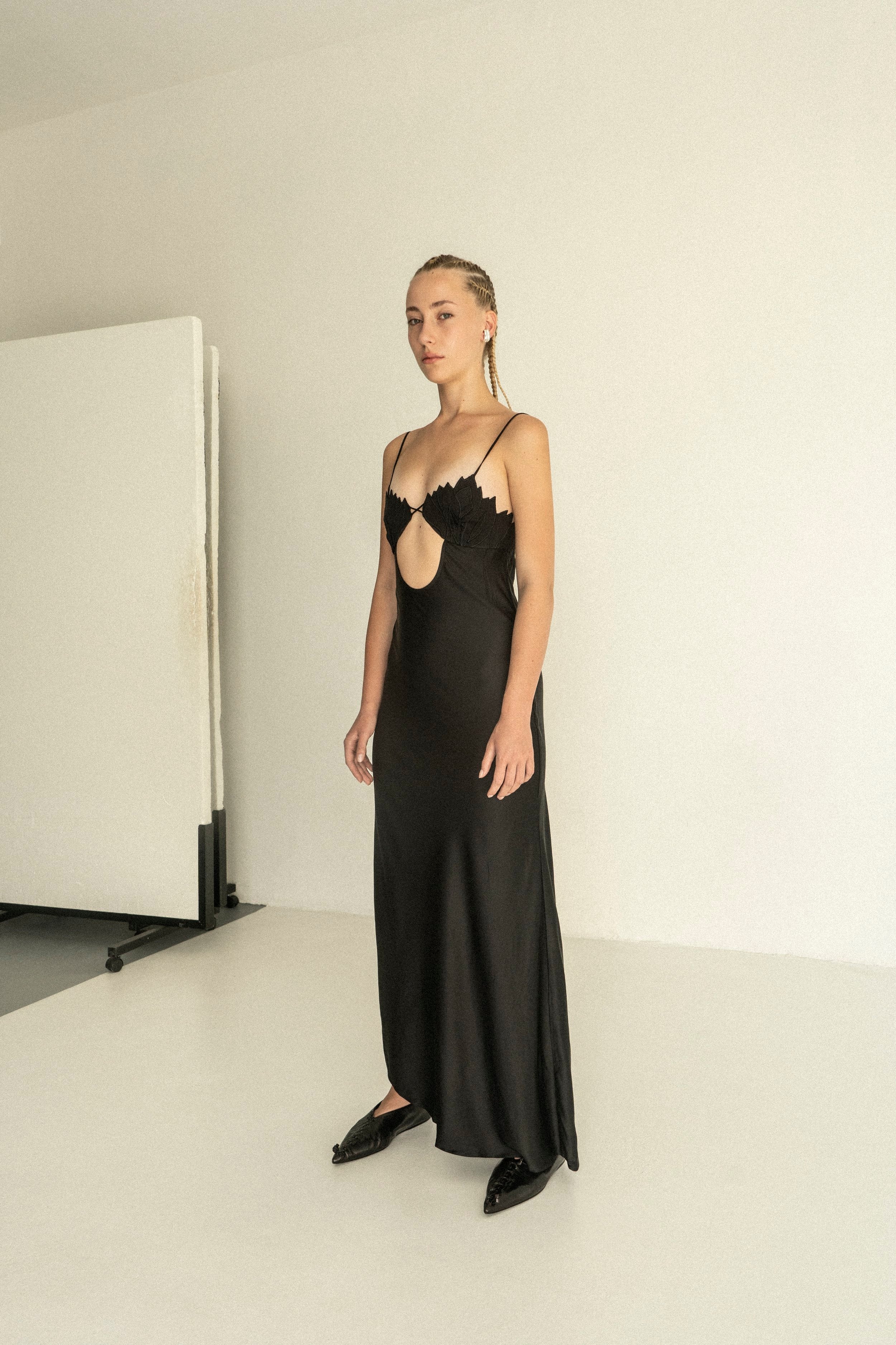 K M by L A N G E Kalyna Viscose Dress - Black