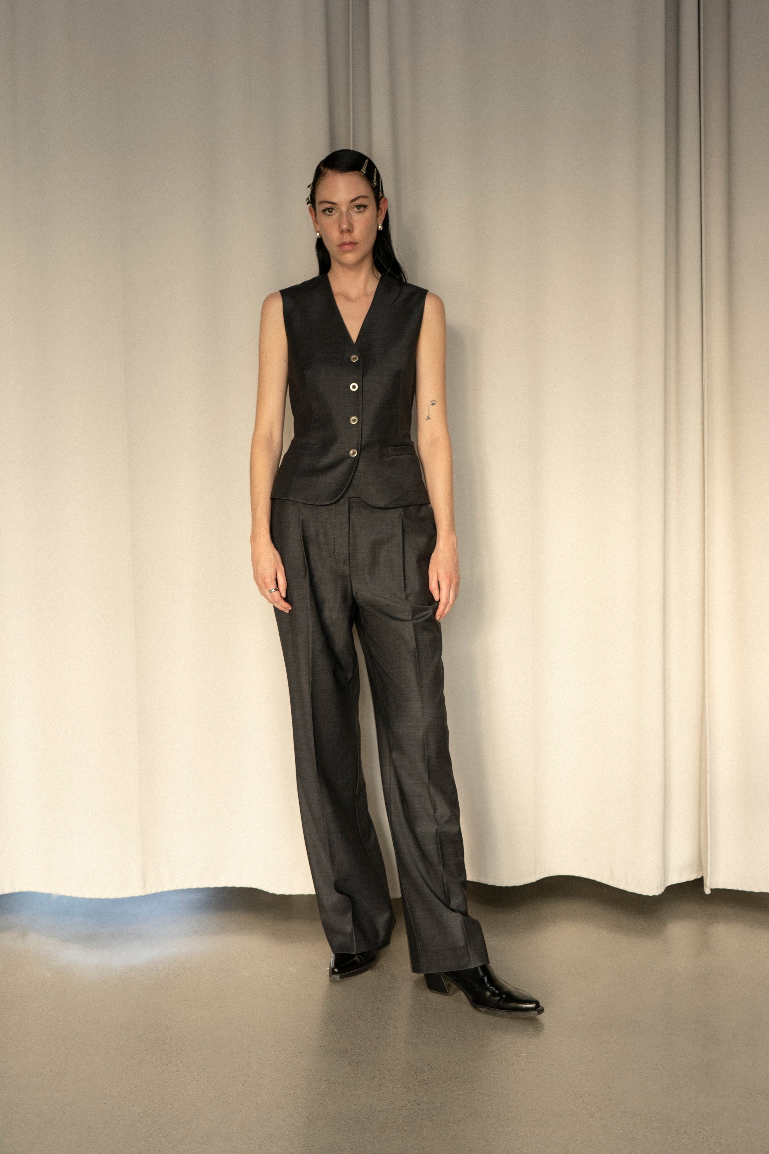 K M by L A N G E Kharkiv Wool Open Back Vest - Grey