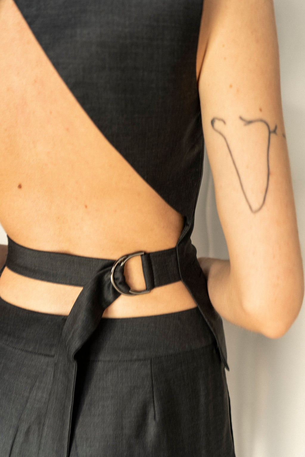 K M by L A N G E Kharkiv Wool Open Back Vest - Grey